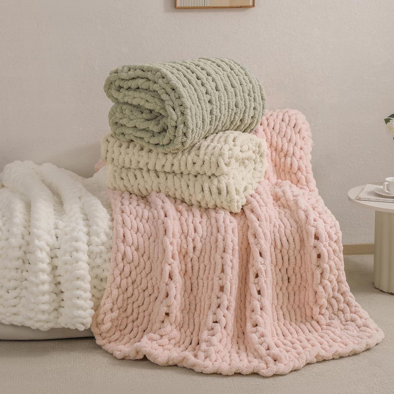 bearberry Chunky Knit Throw Blanket 50x60 Inches Handmade, Soft Jumbo Chenille Yarn with Cable Rope Knot Design | Thick Cozy Large Blanket for Couch, Sofa, Bed & Living Room Home Decor | Green