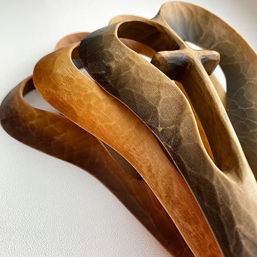 Vista 11 de Wooden Hand Cross, Handmade Wood Cross, Heart Design Cross, Wooden Carved Cross Wall Decor, Decorative Crosses for Wall Large and Small