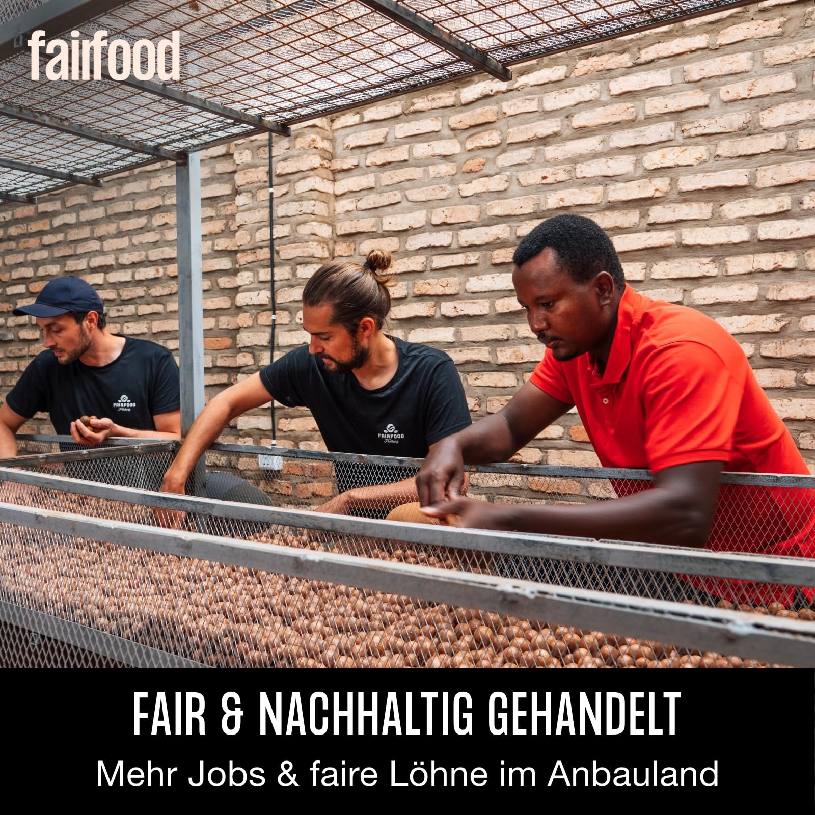 fairfood Bio Macadamianüsse naturbelassen 500 g – Fair & vegan – ungesalzen & ohne Zusätze – knackiger Snack – aus eigenem Projekt in Ruanda