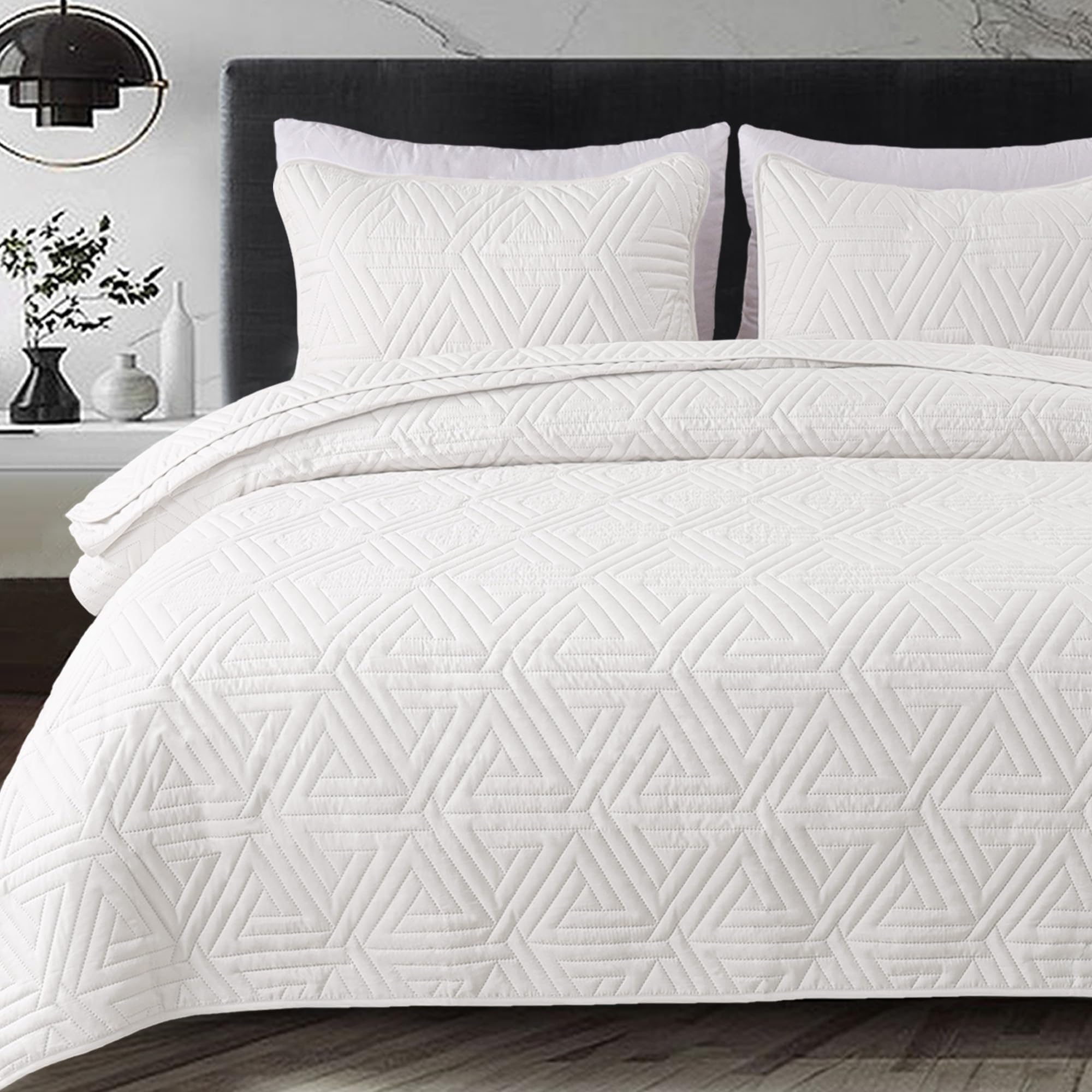 Delindo Lifestyle Sprei Rocco, bedsprei voor tweepersoonsbed, effen, gewatteerd, beige, 220x240 cm