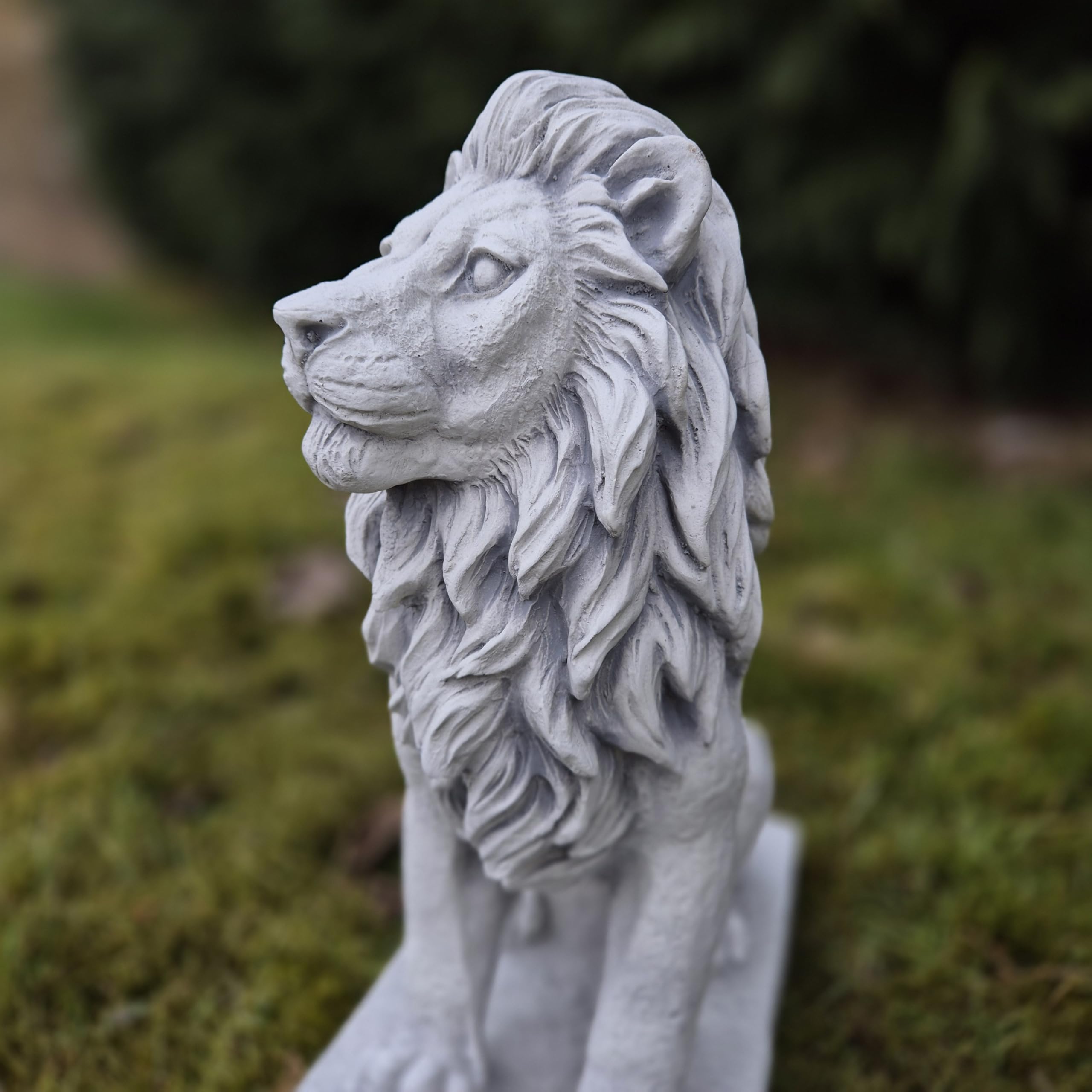 FABRIQ Leone Figura Destra in Pietra - 36 cm Altezza, 14 cm Larghezza, 20 cm Lunghezza - Resistente al Gelo in Gres per Esterni Grigio