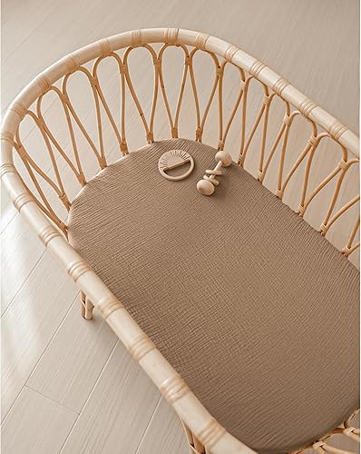 Miniatura 10 de Konssy Paquete de 2 sábanas bajeras de muselina para bebé niña y niño, sábanas suaves y transpirables para moisés de bebé, cuna, cesta de moisés