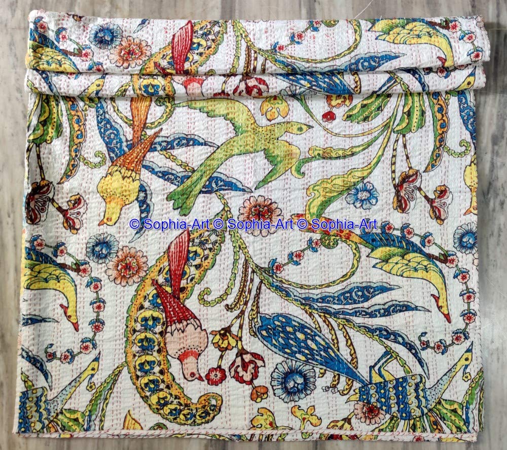 Sophia-Art Colcha india hecha a mano con estampado de pavo real de algodón Kantha, colcha étnica, manta bohemia decorativa para cama hippie (blanco, 222 x 250 cm)