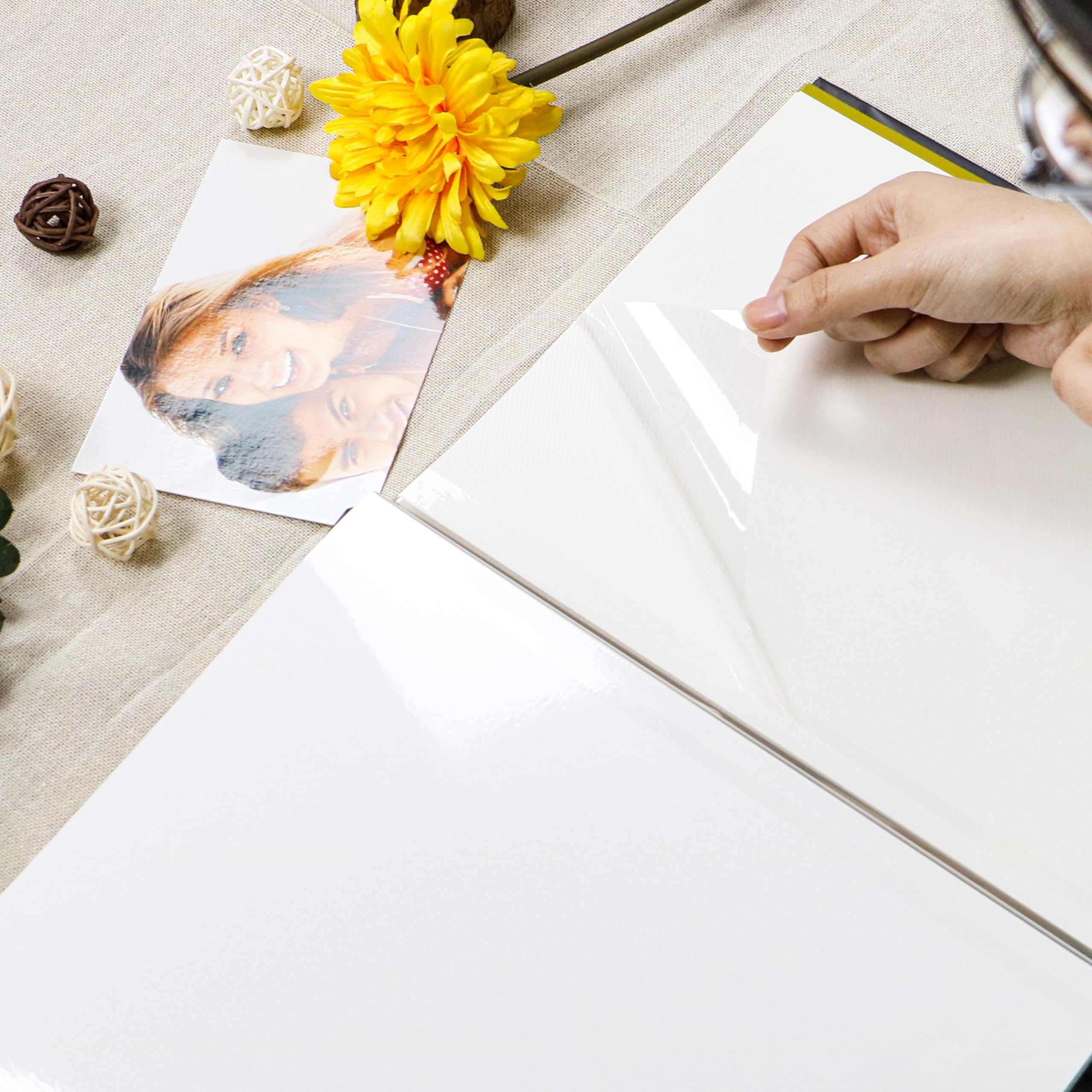 Holoary Álbum de fotos autoadhesivo con bolígrafo metálico para álbumes de 3 x 5, 4 x 6, 5 x 7, 6 x 8, 8 x 10, hecho a mano, 40 páginas, libro de recuerdos con cubierta de papel kraft impreso (grano