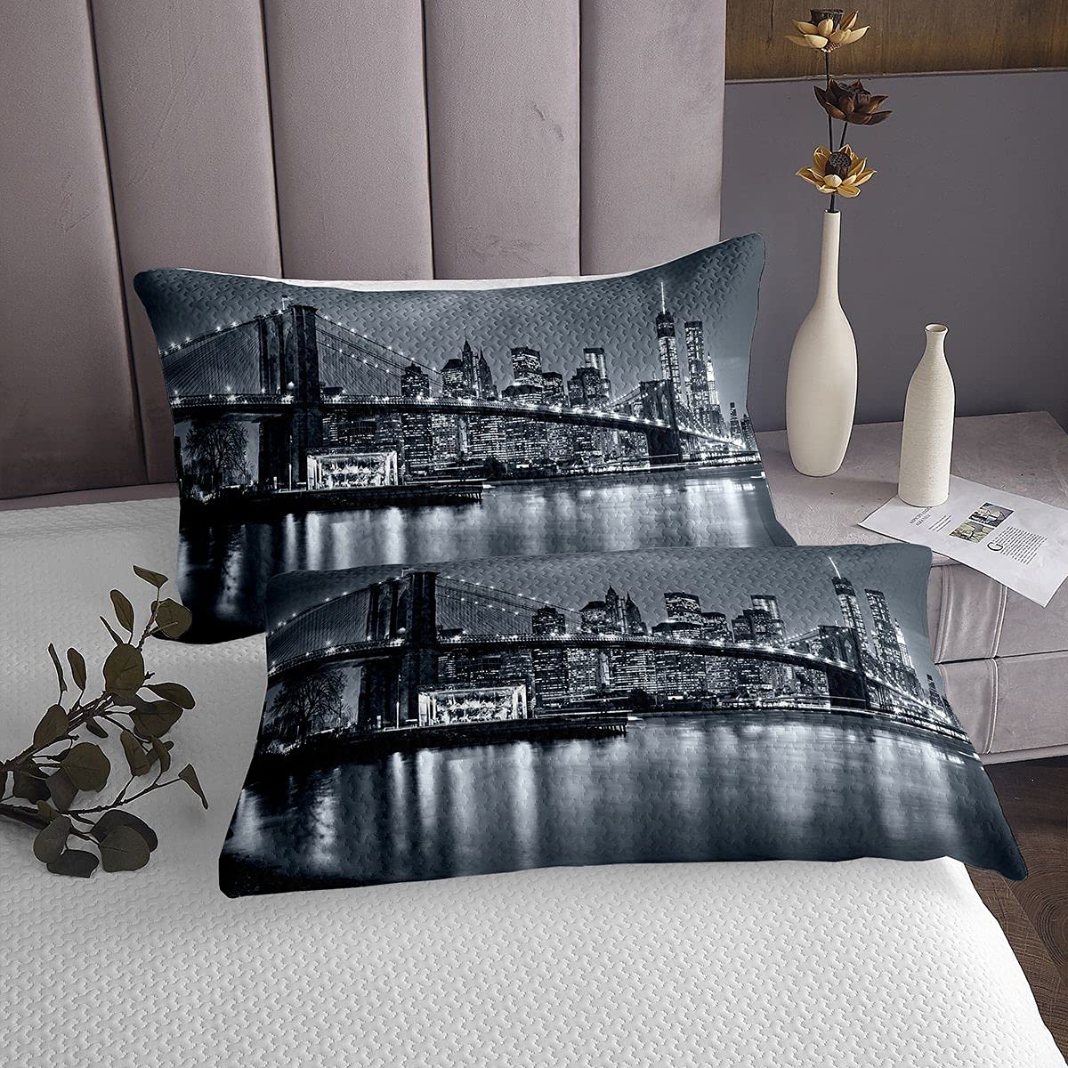 Feelyou Brooklyn Bridge Bedspread Kids New York City Black and White Coverlet Famous Town Image Bedding Cover Decor Bedroom Collection 3Pcs Queen Size