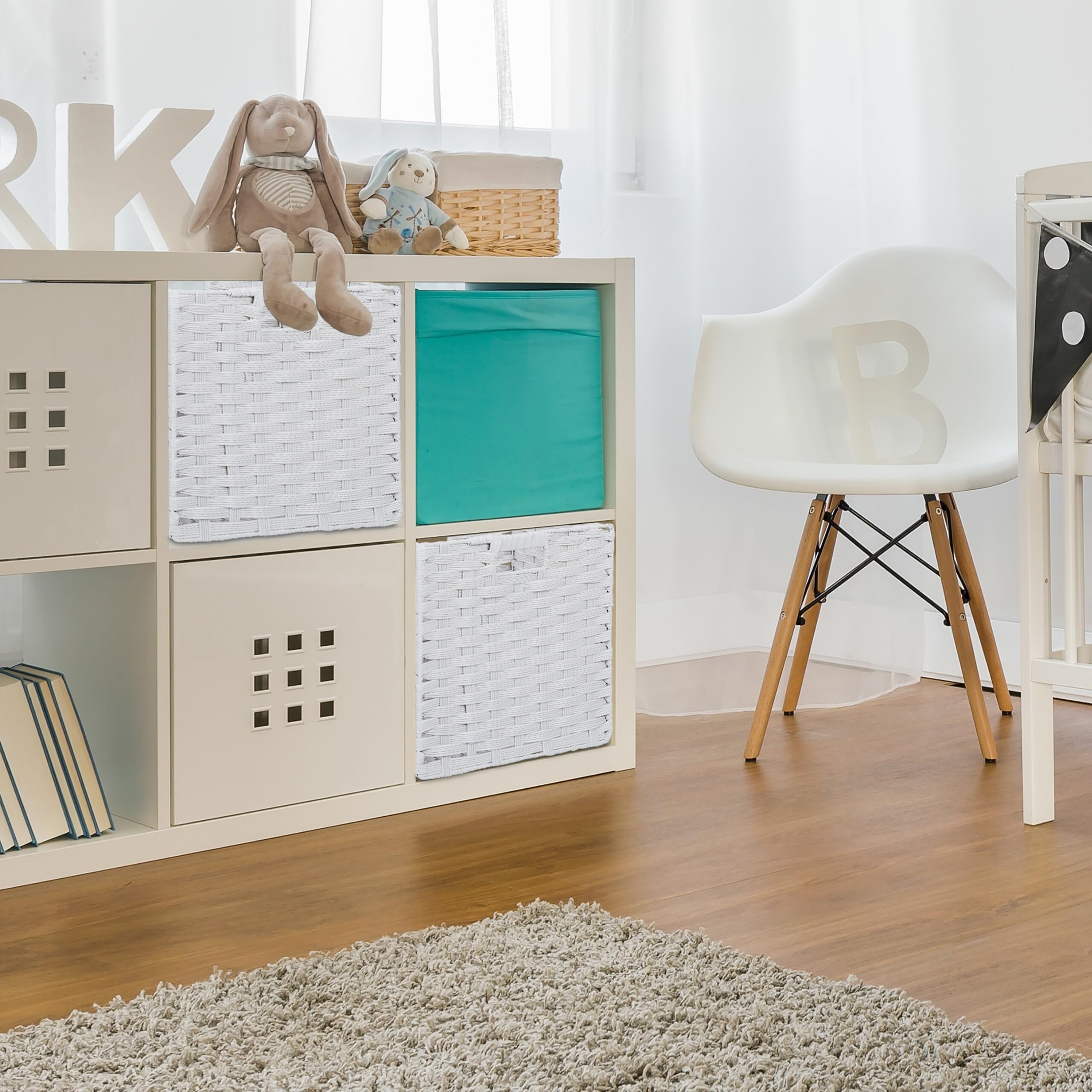 Relaxdays Cesti Intrecciati Portaoggetti in Plastica, Set 4 Scatole da Scaffale, HLP 31x32x30 cm, Organizer Cubo, Bianco
