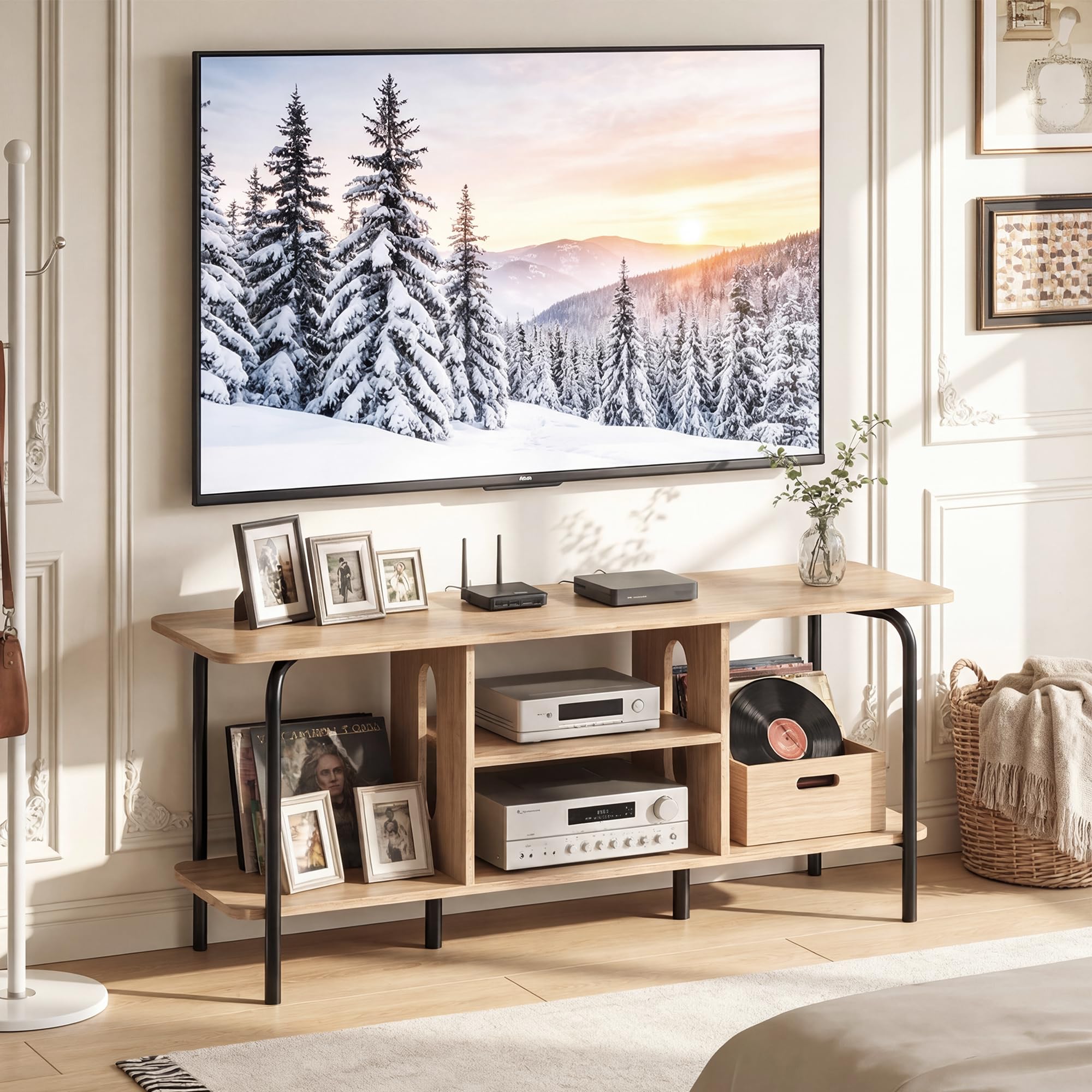 Manora Meuble TV 120 cm de Longueur, Meuble Tele avec 4 Espaces de Rangement Ouverts, Meuble Télé Bois, Structure en Acier Solide，2 Pieds Centraux Réglables, Meuble TV aux Coins Arrondis (Chêne)
