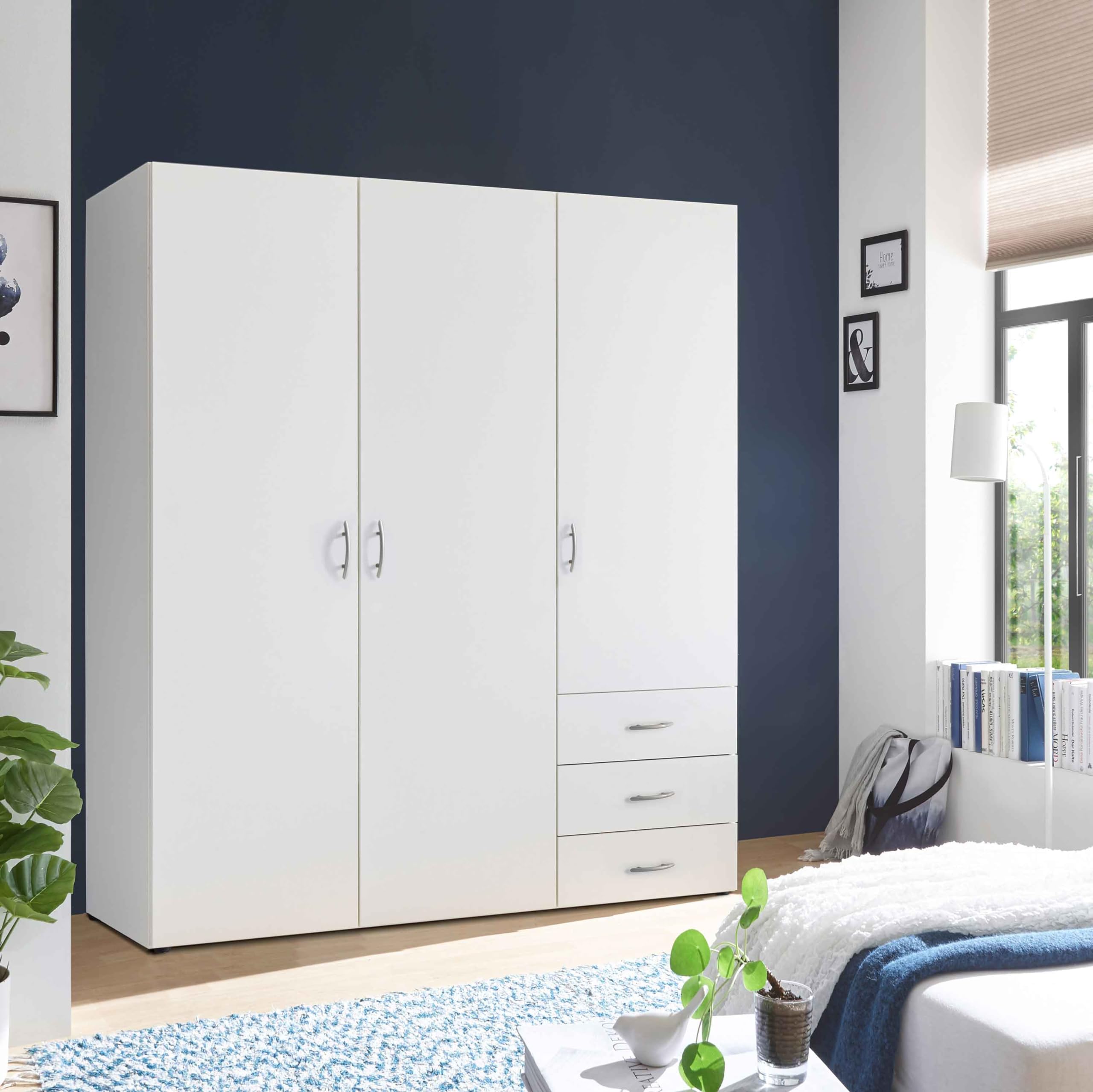 AVANTI TRENDSTORE Molise - Armadio con 3 ante a battente e 3 cassetti in legno laminato di colore bianco. Dimensioni ca. LAP 150,2x176,2x51,3cm