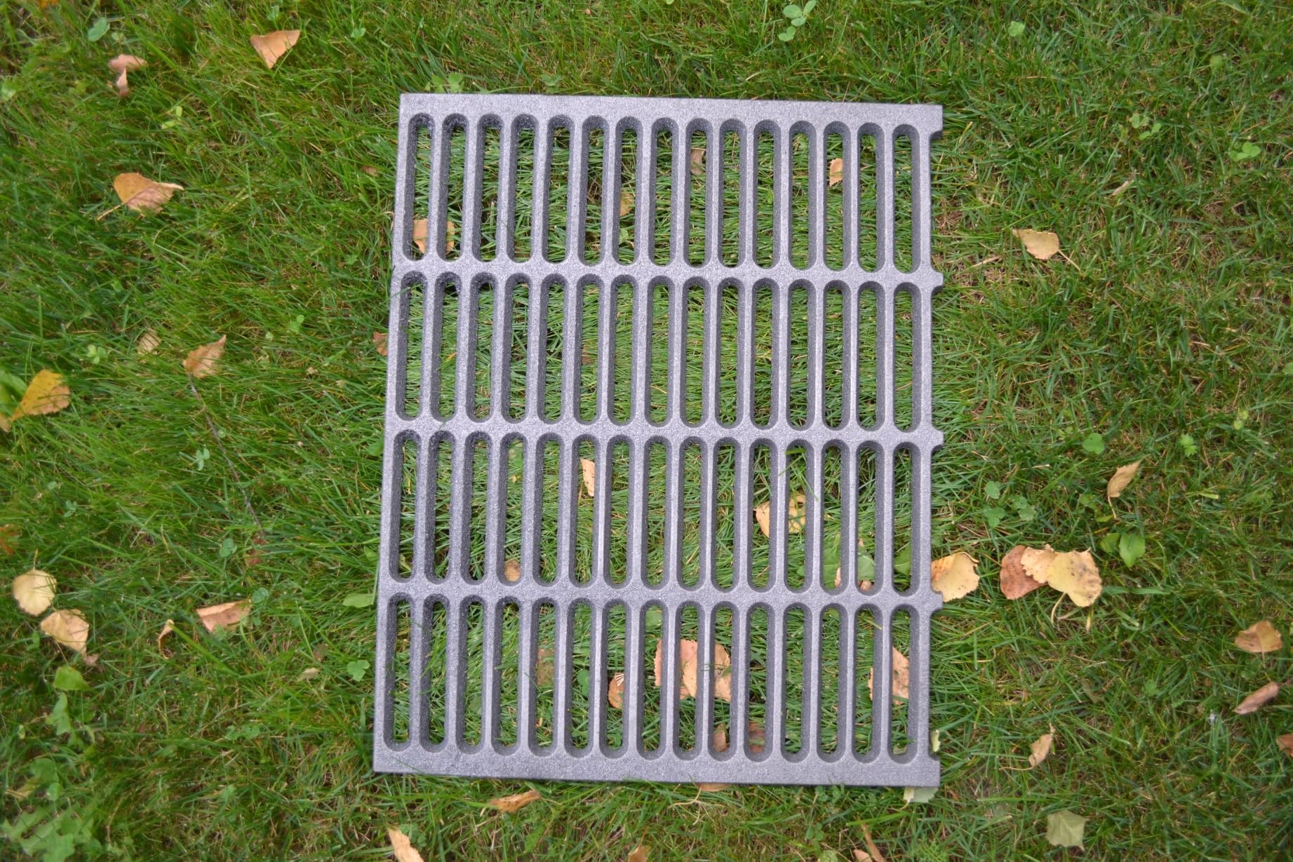 SEZAM Griglia in ghisa, 43 x 35 cm, griglia per stufa, griglia per cenere, vari diametri, adatta per camino, griglia da tavolo, griglia del forno, griglia del fuoco, griglia per carbone, barbecue