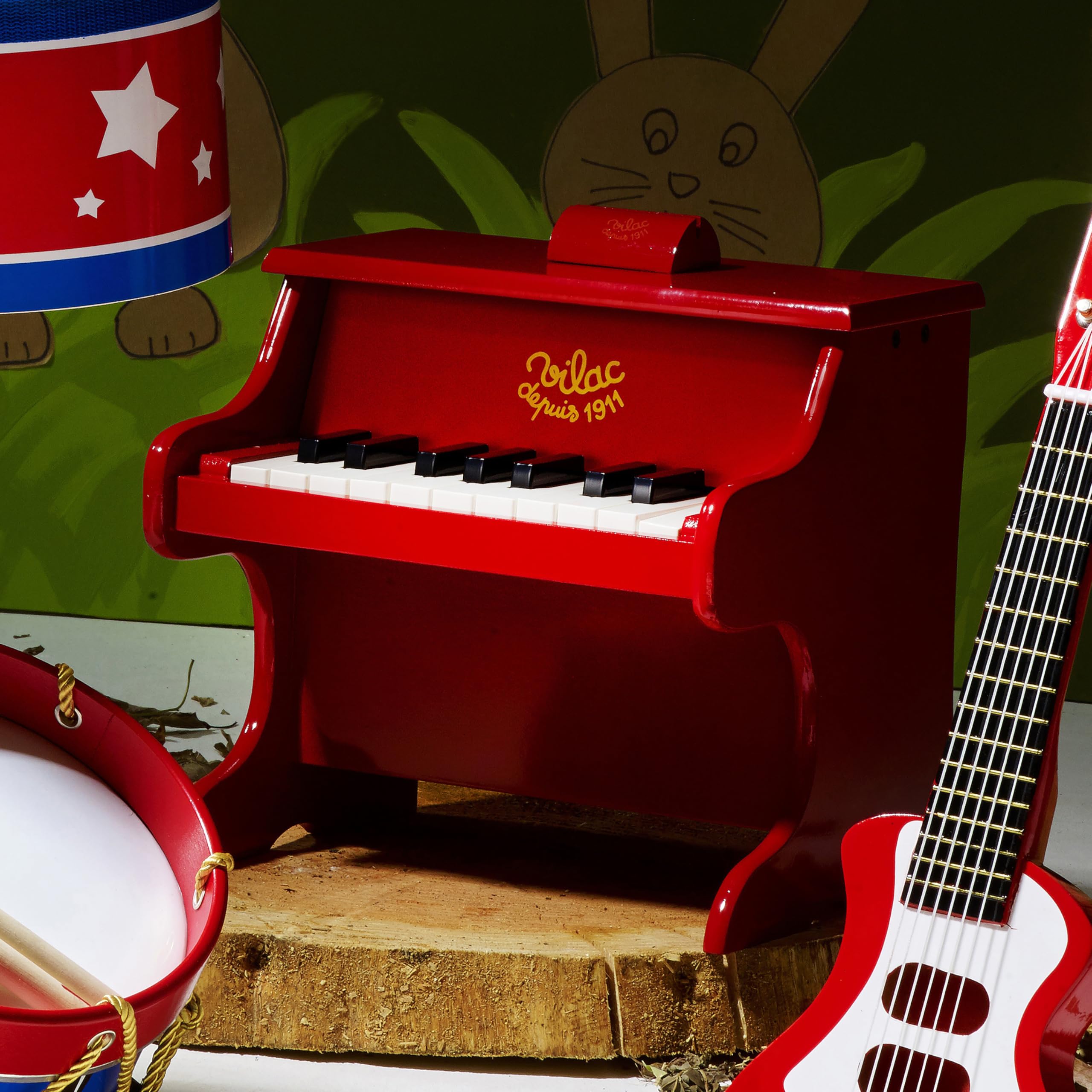 Vilac Vintage Holz 18 Tasten Klavier mit Partituren, Musikspielzeug Instrument für Kinder, Lackierung, Keine Batterien erforderlich, vormontiert, verbessert die Kreativität, ab 3 Jahren, Rot