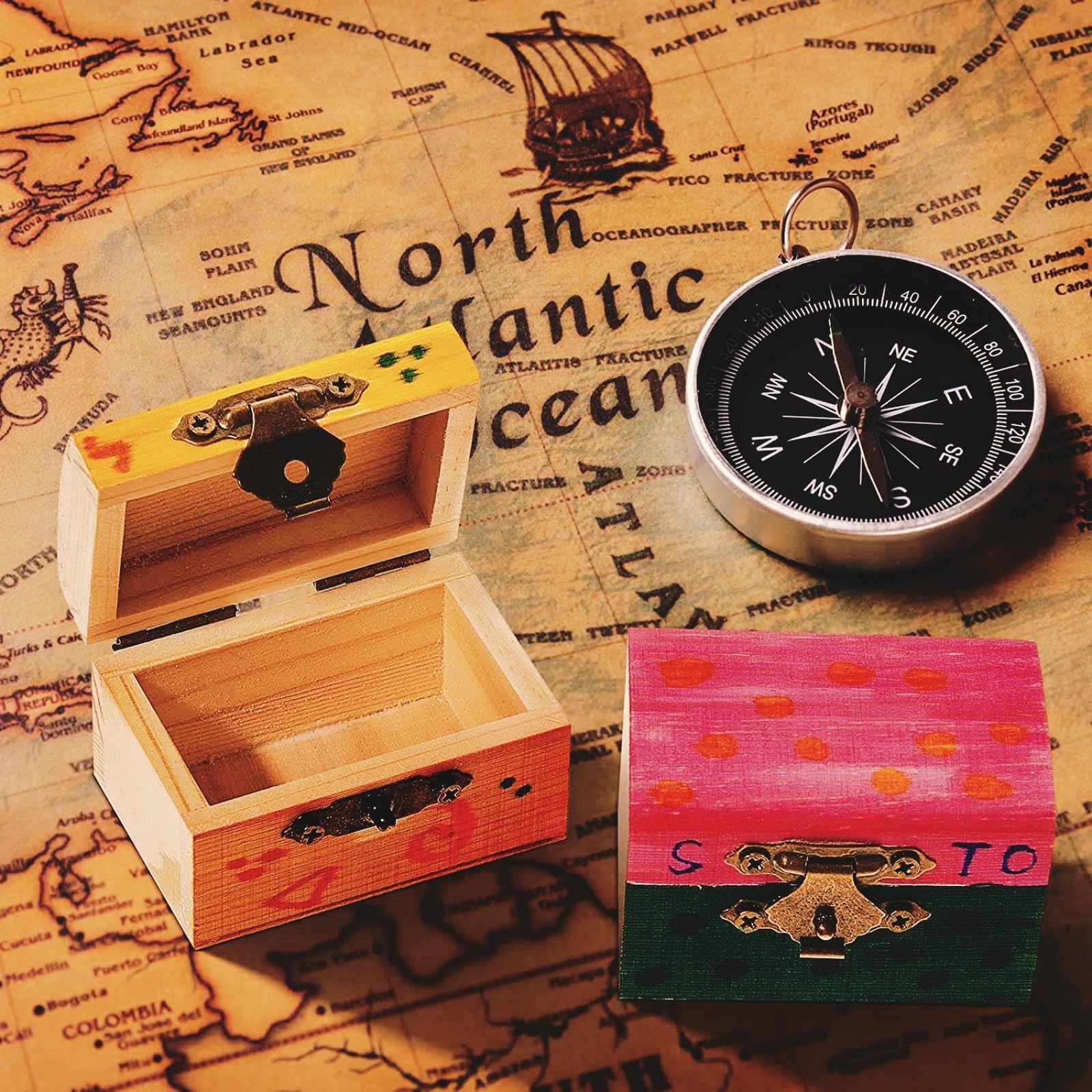 Set di 10 Scatole in Legno Non Finite con Coperchio e Chiusura a Scatto – Mini Cassettiera in Legno per Artigianato, Perfetta per Progetti di Bricolage e Decorazioni Domestiche (2.3 x 1.5 x