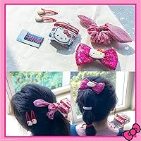 Vista 4 de Estuche de Maquillaje Cosmético Hello Kitty Train Case Incluye Brillo de Labios, Sombra de Ojos, Esmalte de Uñas, Accesorios para el Cabello y Más!
