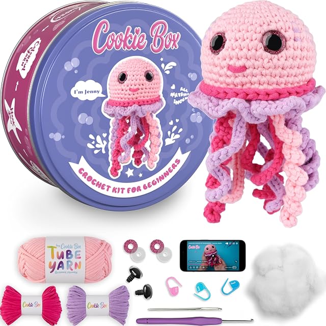 Cookie Box Kit de Crochet original pour les débutants – Ensemble de cadeaux pour faire Jenny Amigurumi Plushie – Facile. DIY Crocheter & Kit de démarrage de tricot avec vidéo et PDF Tutoriels