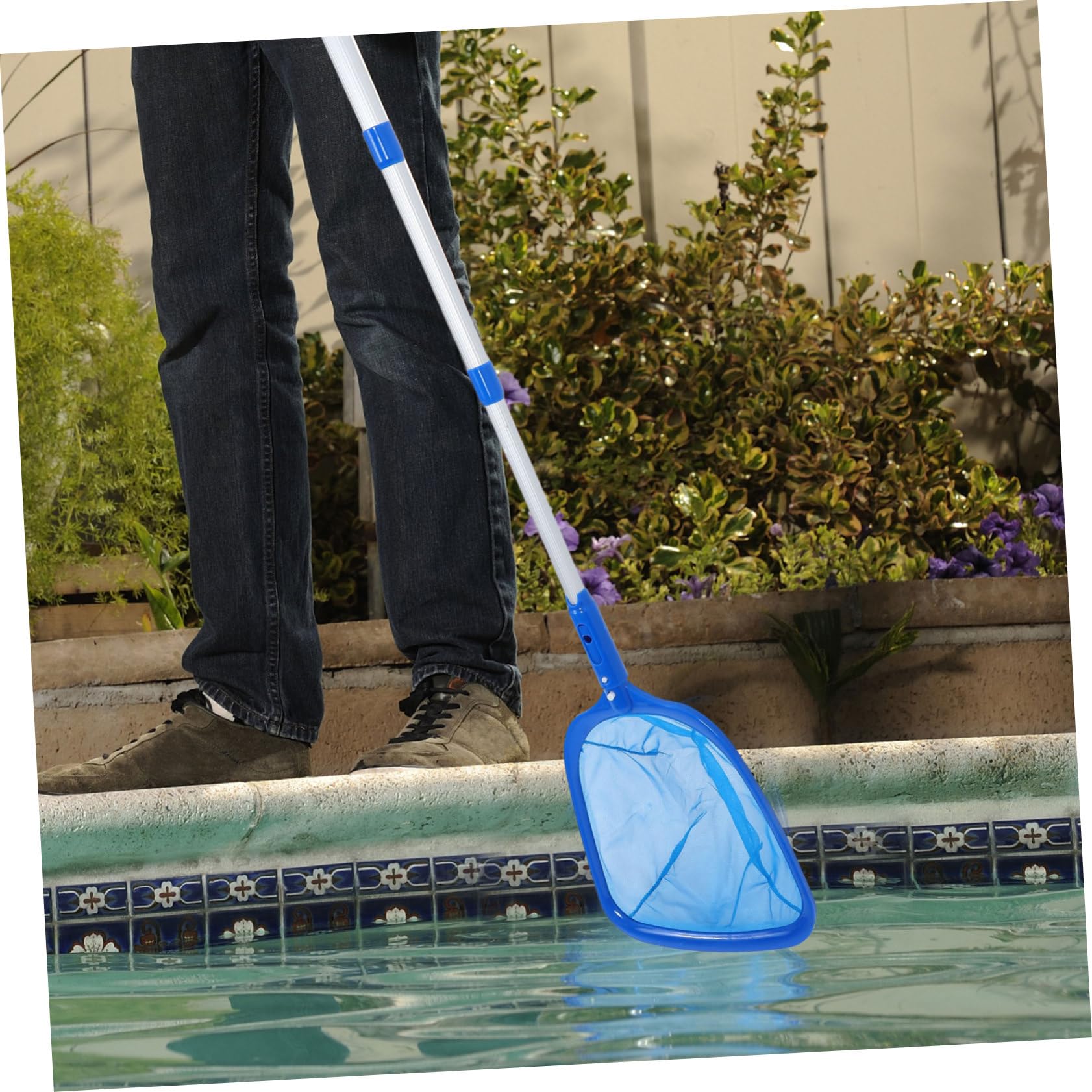 Bodensauger Pool Skimmer mit Teleskopstange und Laubnetzstange aus Aluminiumlegierung und Nylon für Effektive Reinigung von Pool und Poolwänden im Schwimmbad