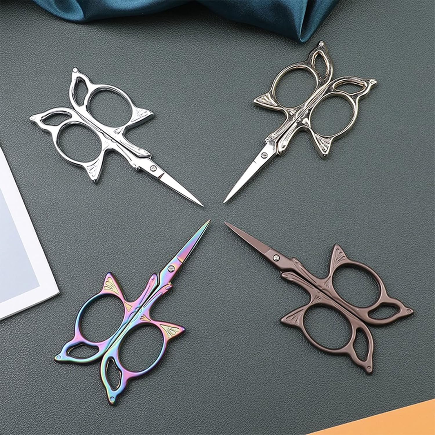 Kitchen Scissors Retro Scissors Pattern Stainless Steel Sewing Shears Handicraft DIY Tools for Embroidery Craft(Dream Color)