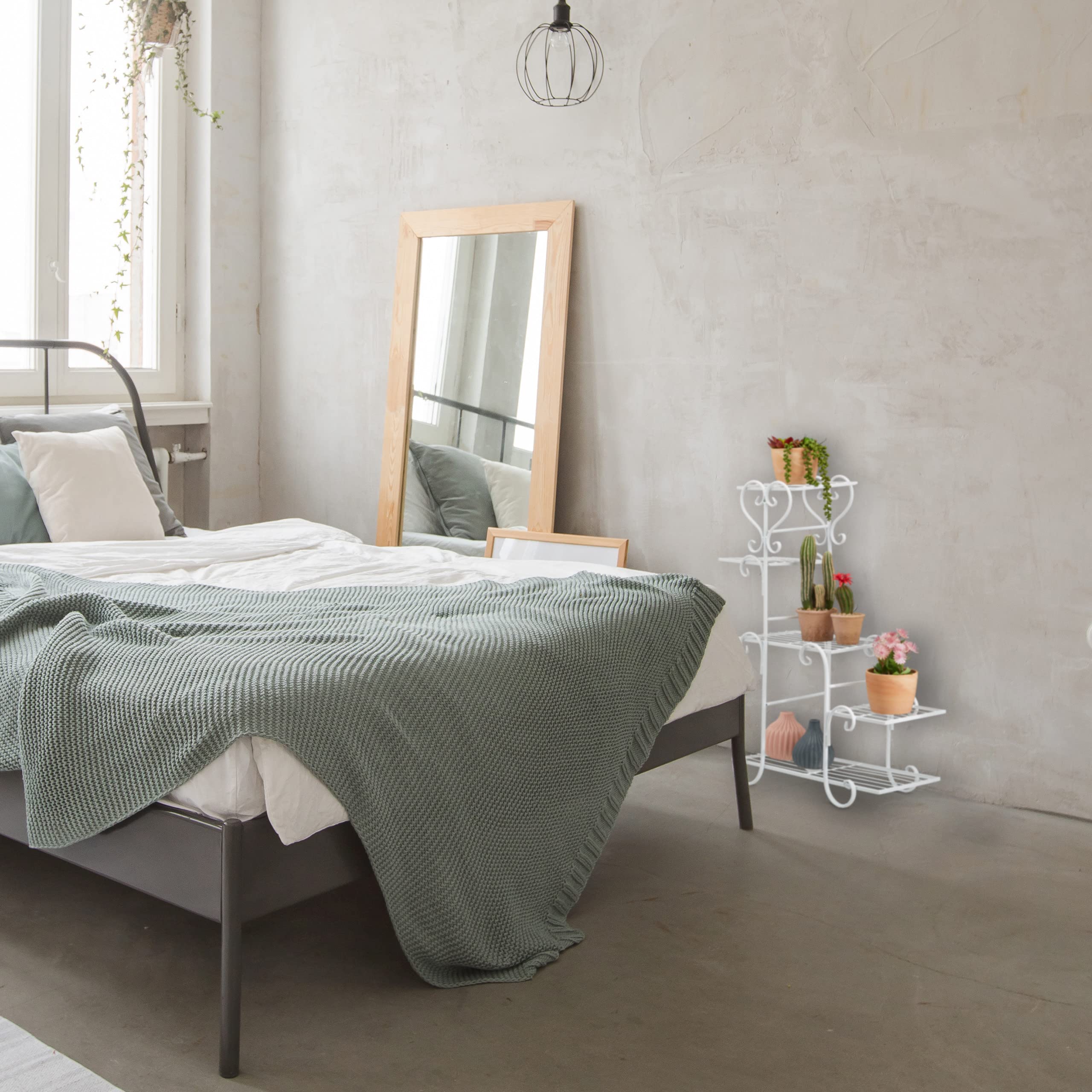 Relaxdays Étagère à Plantes en métal, Vintage, HxLxP : 75x56x23 cm, escabeau Fleurs, intérieur, 5 emplacements, Noir