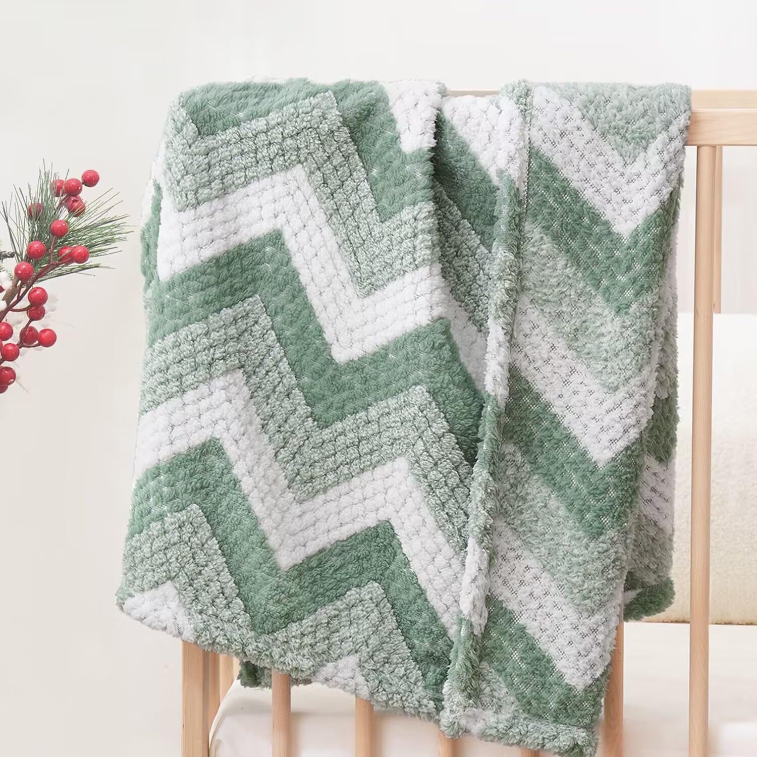 HOMRITAR Baby Blanket for Boys Girls Soft Fleece Fluffy Toddler Blanket, Warmer Comfort Reversible Decor Bed Blankets with Chevron Pattern for Newborn Infant 30 x 40 Inch, Sage