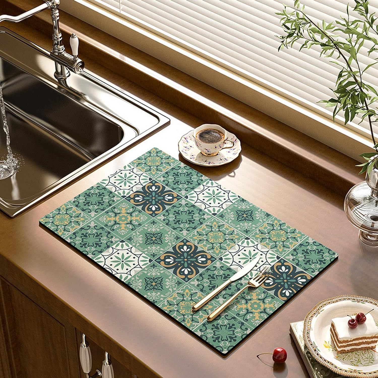 HomeCloud Dish Drying Mat for Kitchen Counter Hide Stain Super Absorbent, Non-Slip, Heat-Resistant, Great for Dishes,Rack Pad, Kitchen Counter, Coffee Maker, Coffee Item (Green_Multi, 40x50cm)