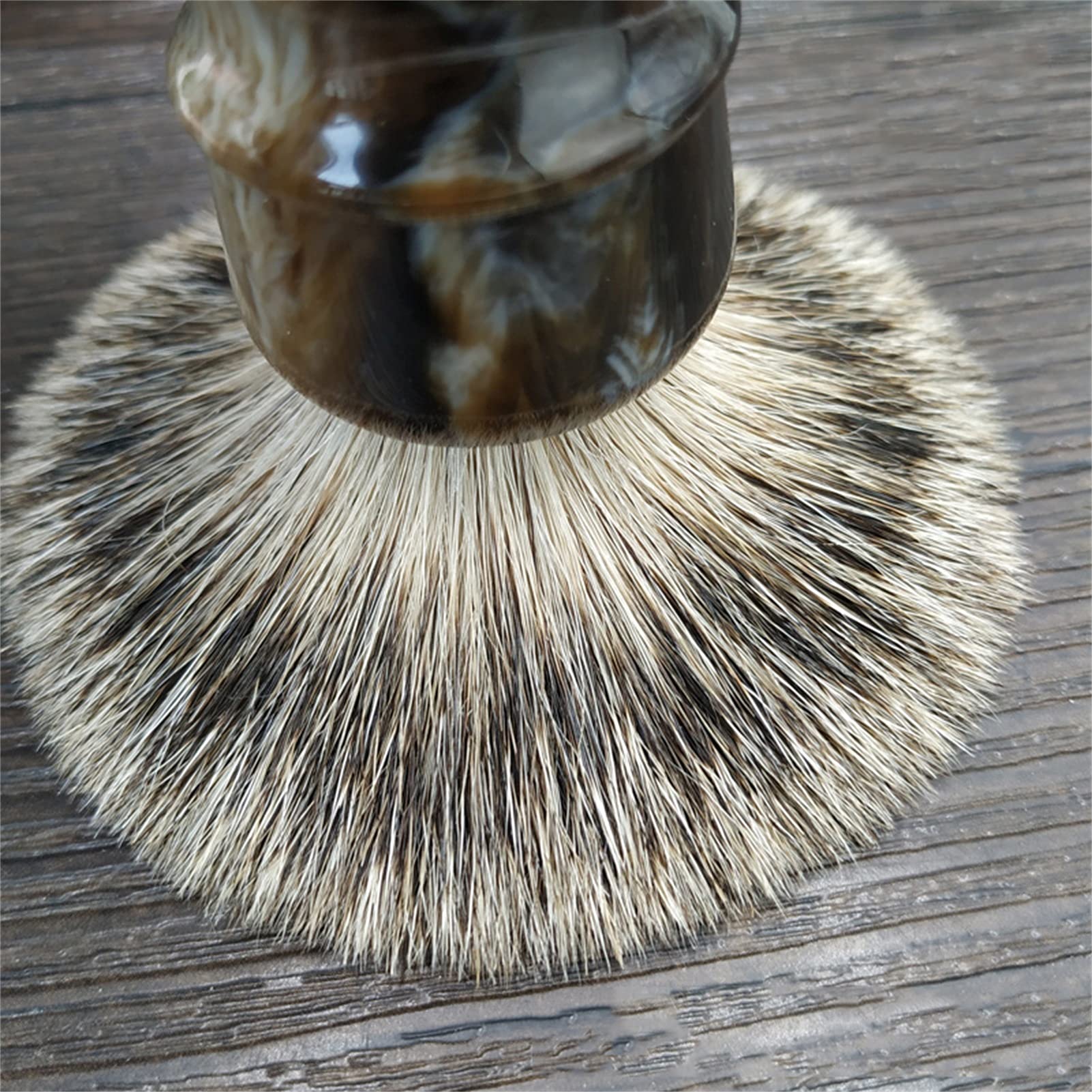 AnSafe Pennello da Barba Fatto a Mano Pelo di Tasso Puro Barba Pennello in Schiuma Durevole Manico in Resina Pennello da Barba Bagnato