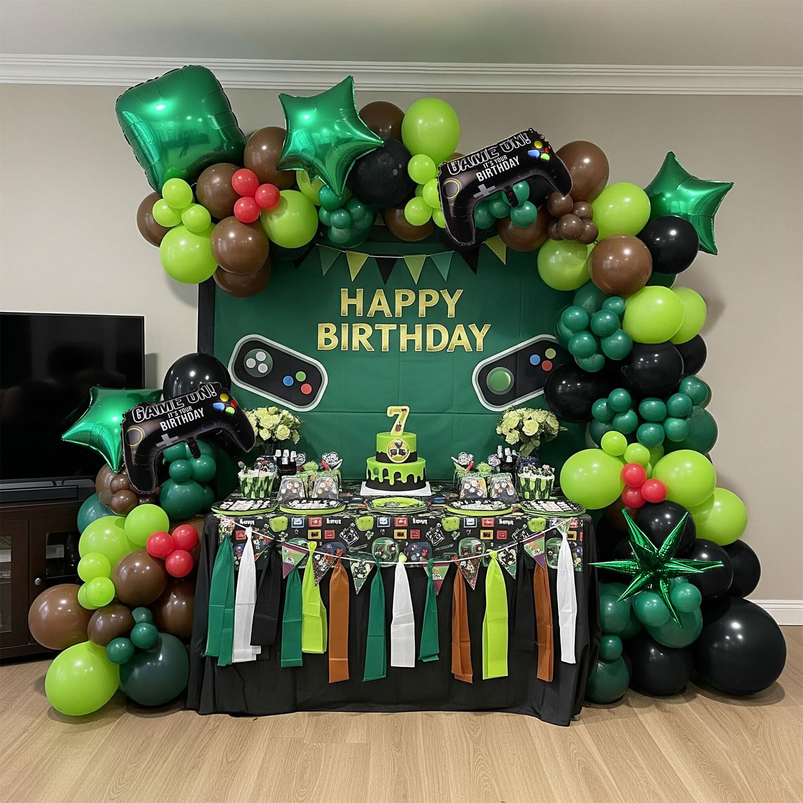 Video game Balloon garland kit 135pcs Green Black brown balloons with Controller Star mylar balloons Gamer night Decorations For Boy gaming birthday