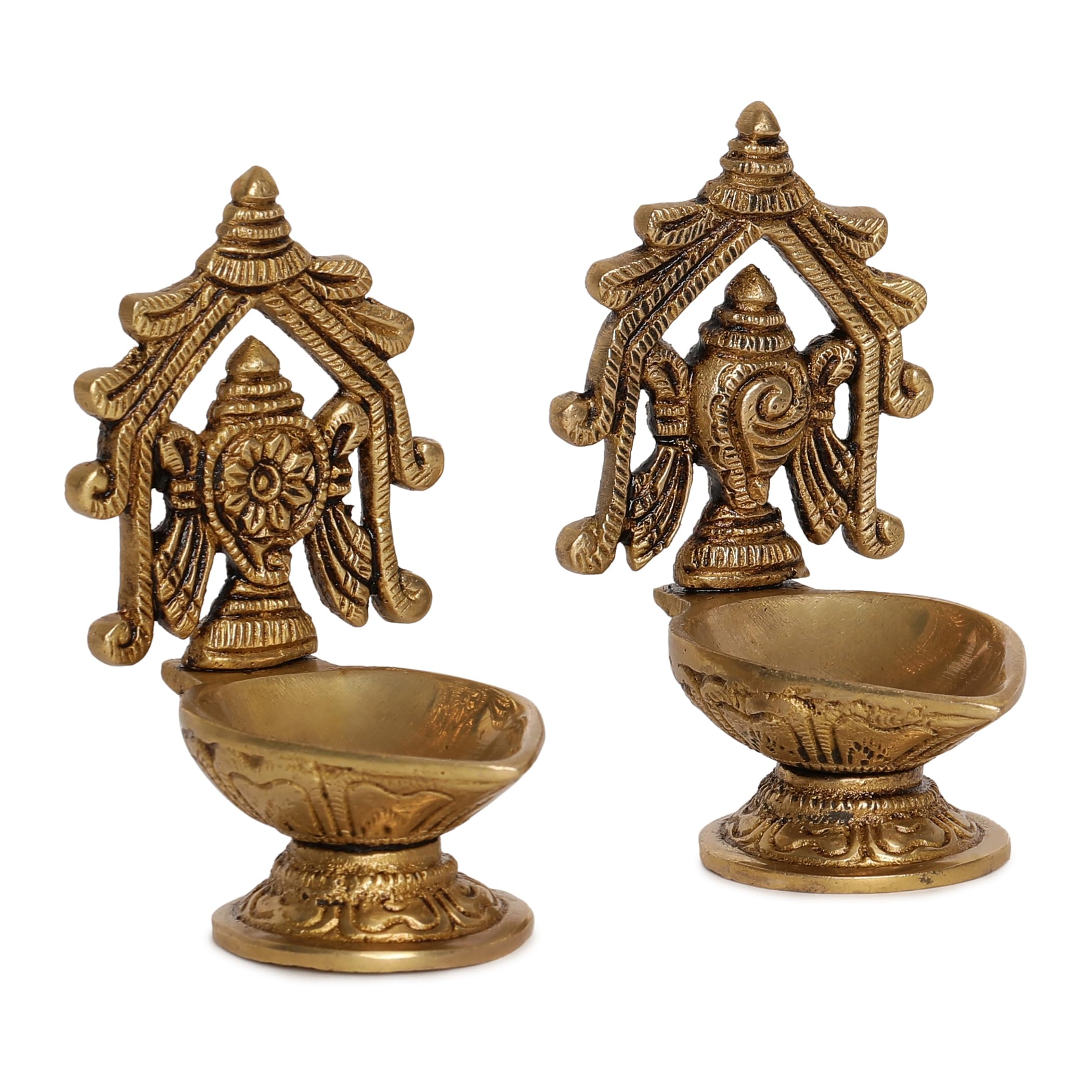 10Club Shankchakra Diya - Elegant Brass Diyas for Pooja, Perfect Brass Items for Gifting, Diya for Diwali Gifts - Traditional and Authentic Decor Piece