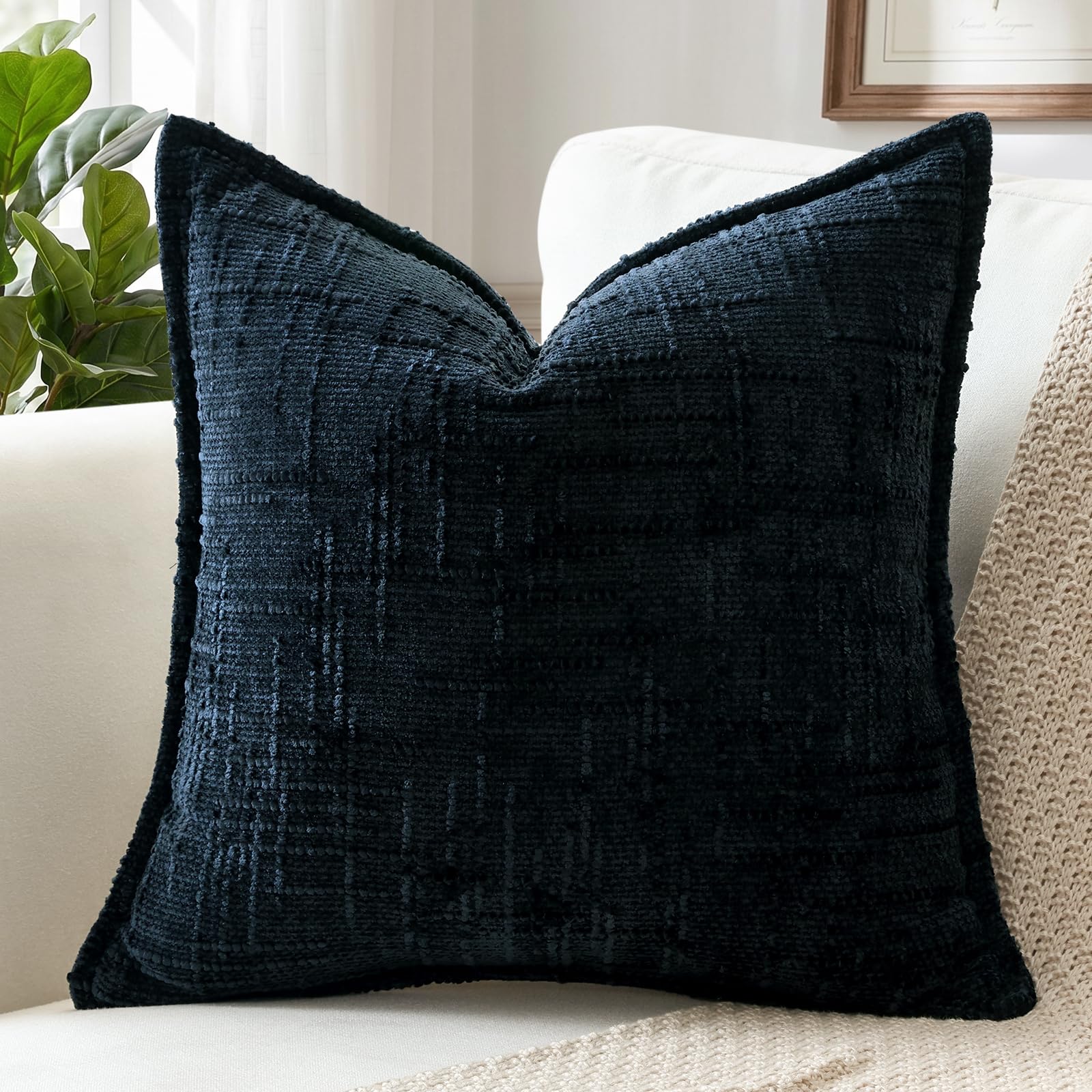 Sungeek Dark Blue Chenille Textured Decorative Cushion Cover, Soft Cozy Bound Edge Design Cushion Case, Solid Farmhouse Square Pillow Case for Couch Sofa Bed Living Room, 50x50cm