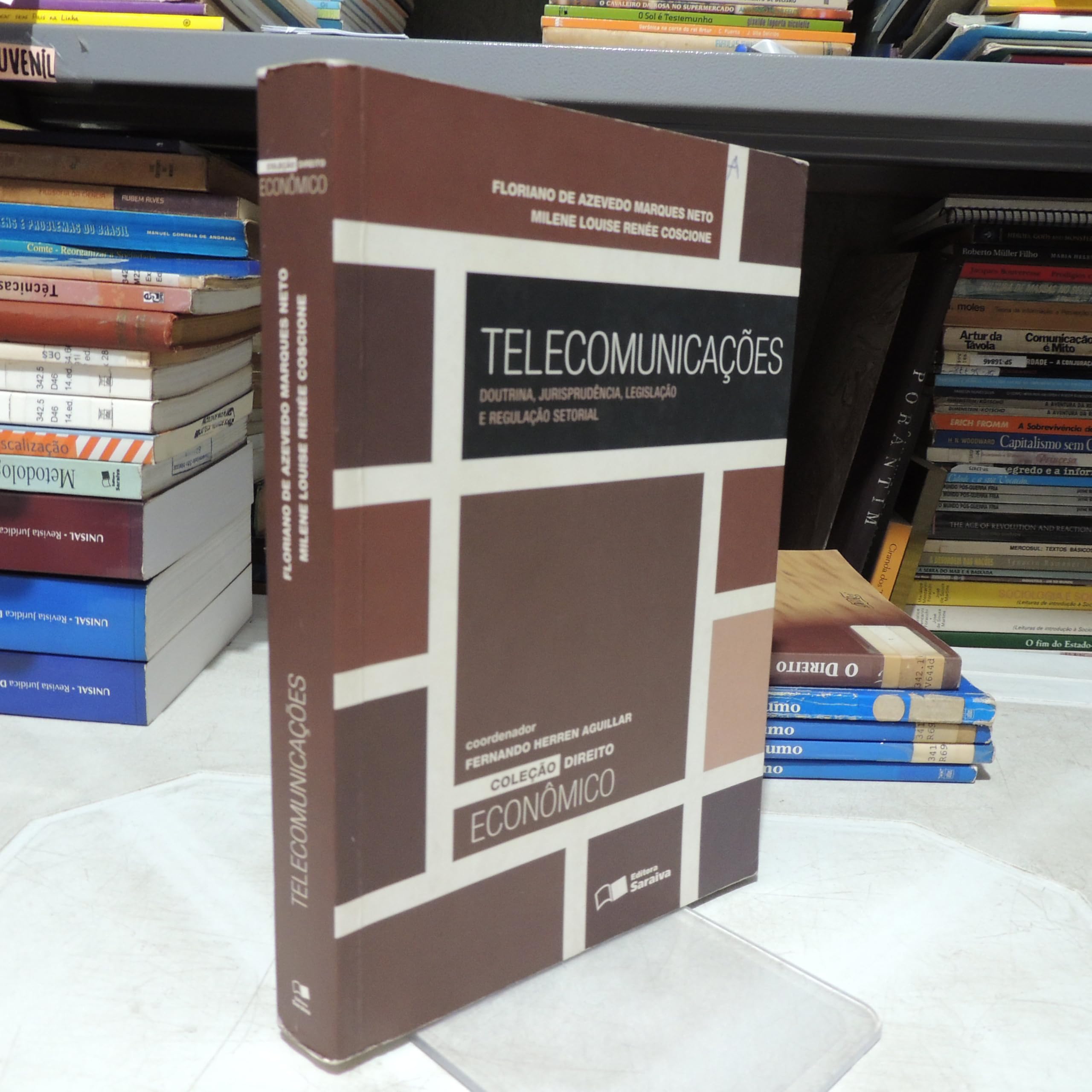 Capa de Telecomunicações: Doutrina jurisprudência, legislação e regulação setorial - 1ª edição de 2011