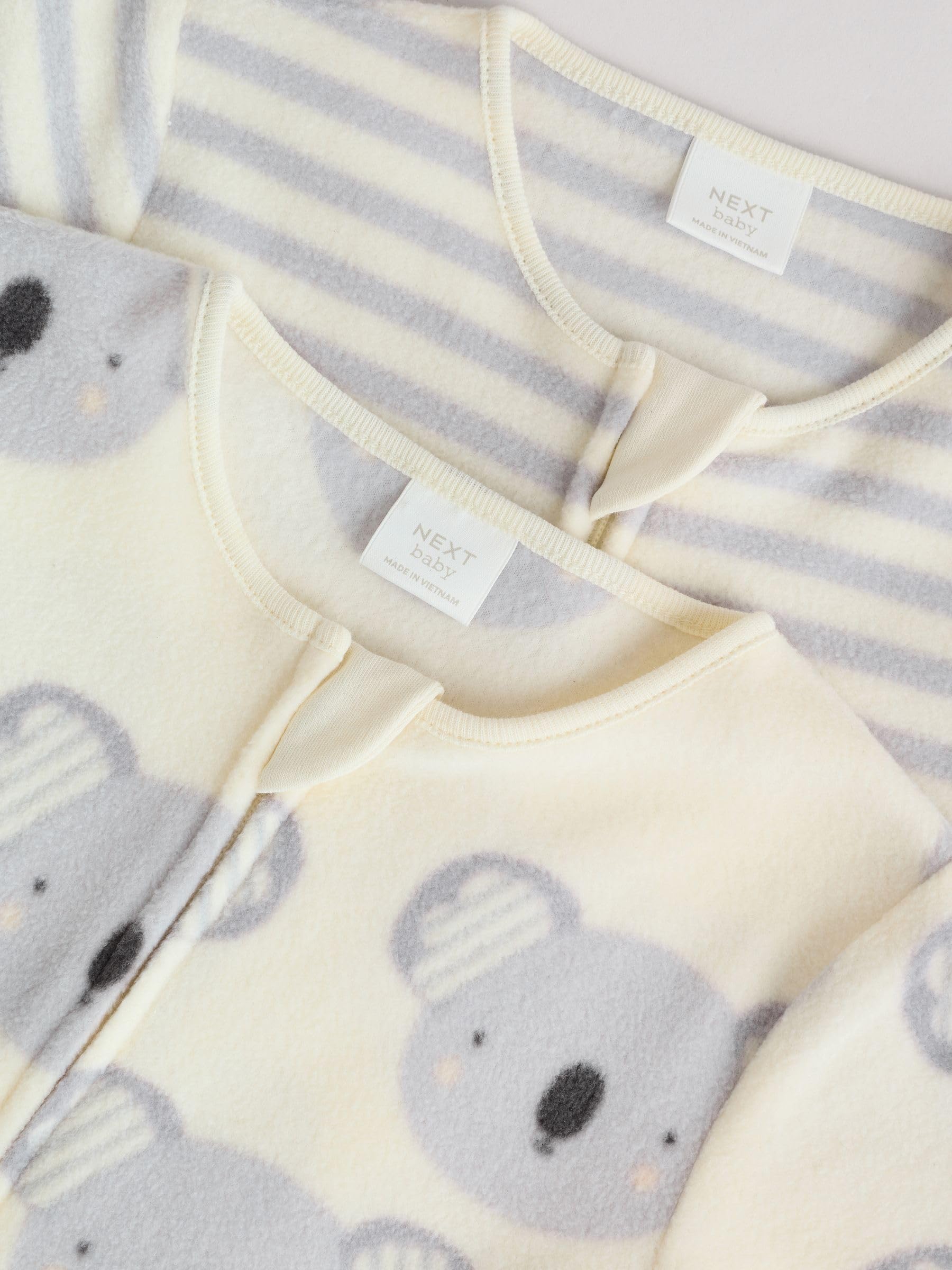 NEXT Bambini Confezione da 2 Tutine per Neonati in Micropile con Zip bidirezionale