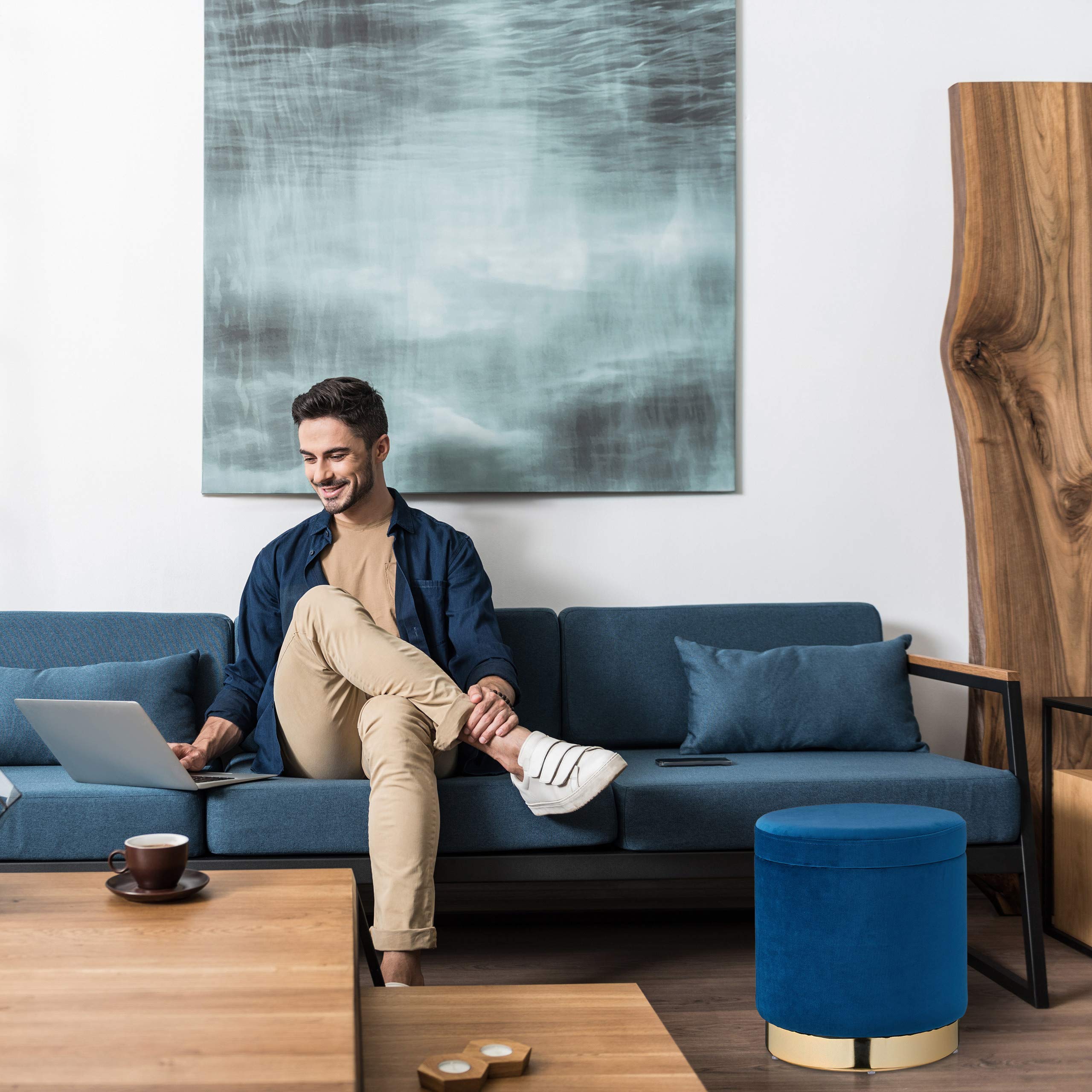 Relaxdays Sgabello in Velluto, Rotondo, Elegante Poggiapiedi Imbottito, Base Dorata, Pouf Moderno, H x D: 41,5 x 37, Blu