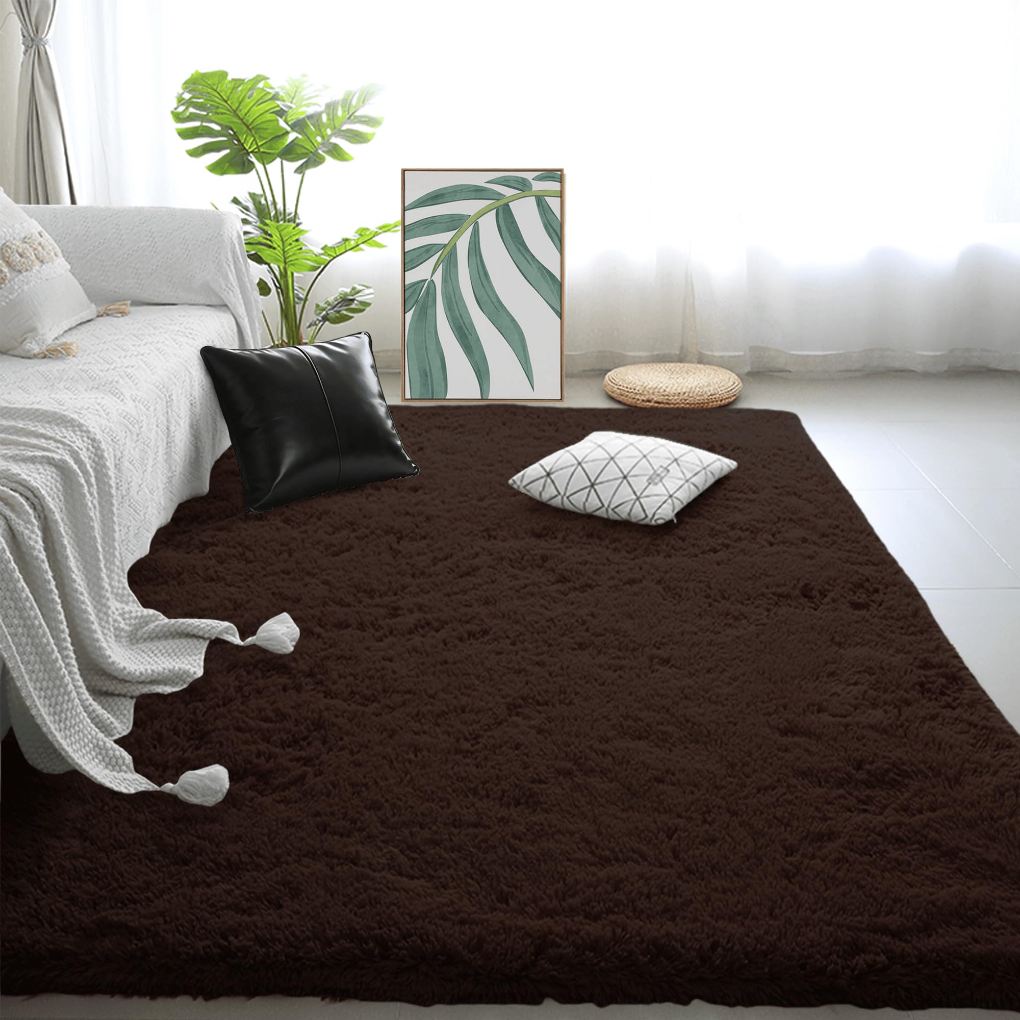 Tapis salon shaggy antidérapant et compatible chauffage au sol brun