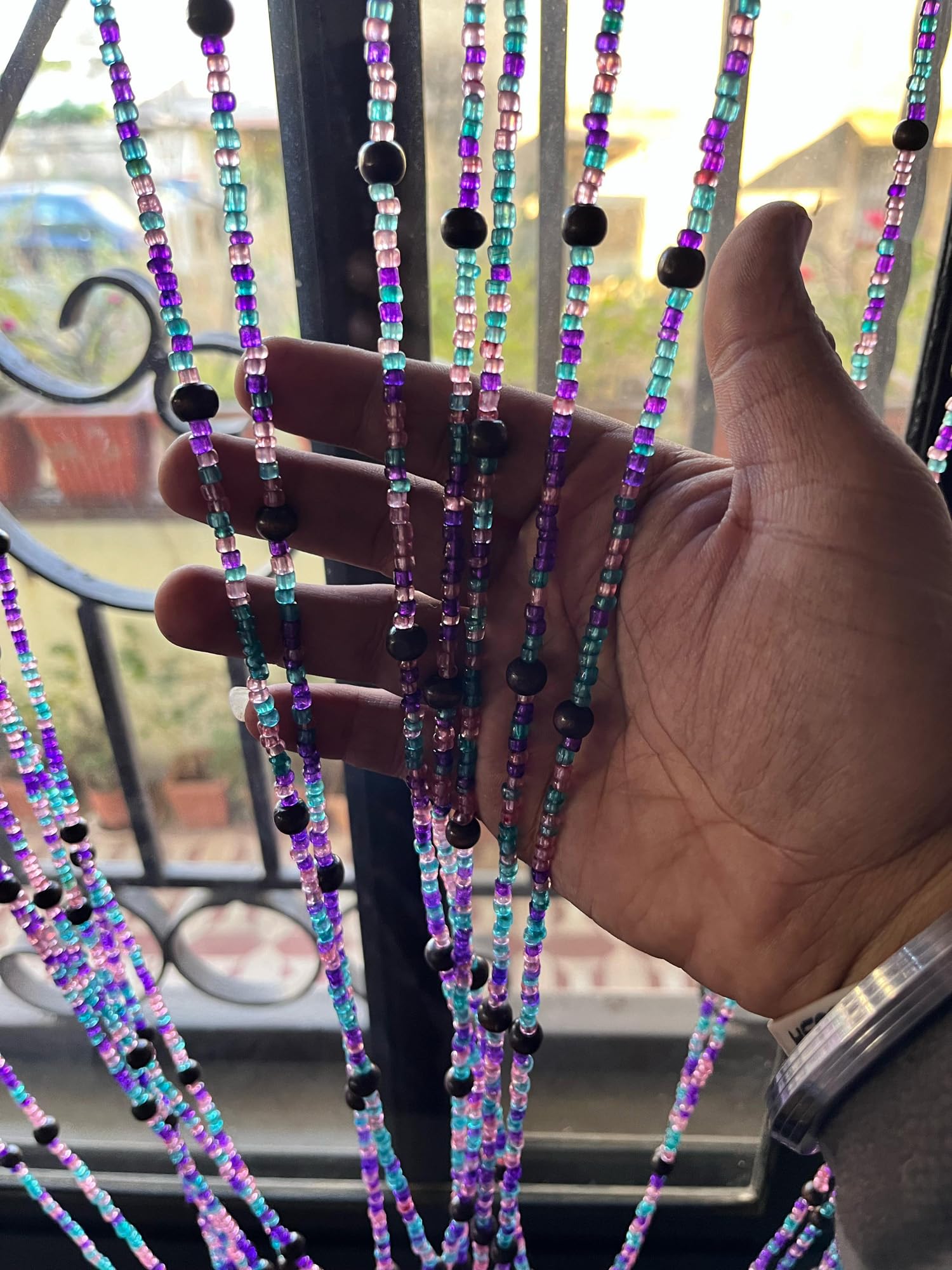 Mango Gifts Lot de 25 rideaux de perles de verre multicolores style bohème hippie pour portes - 193 cm de long (violet)