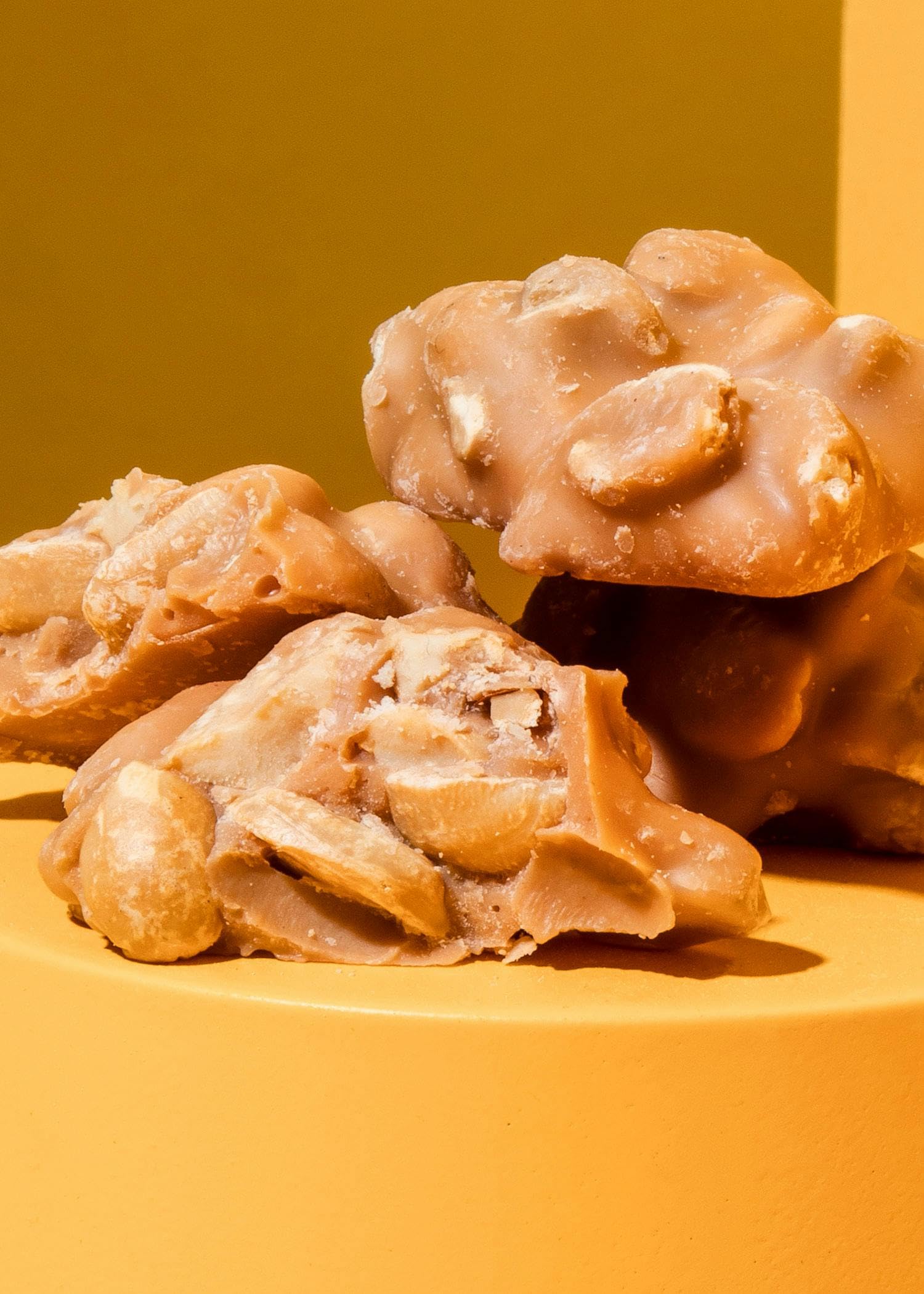 KoRo - Eclats de cacahuètes au caramel et sel 1 kg - Affiné au sel marin