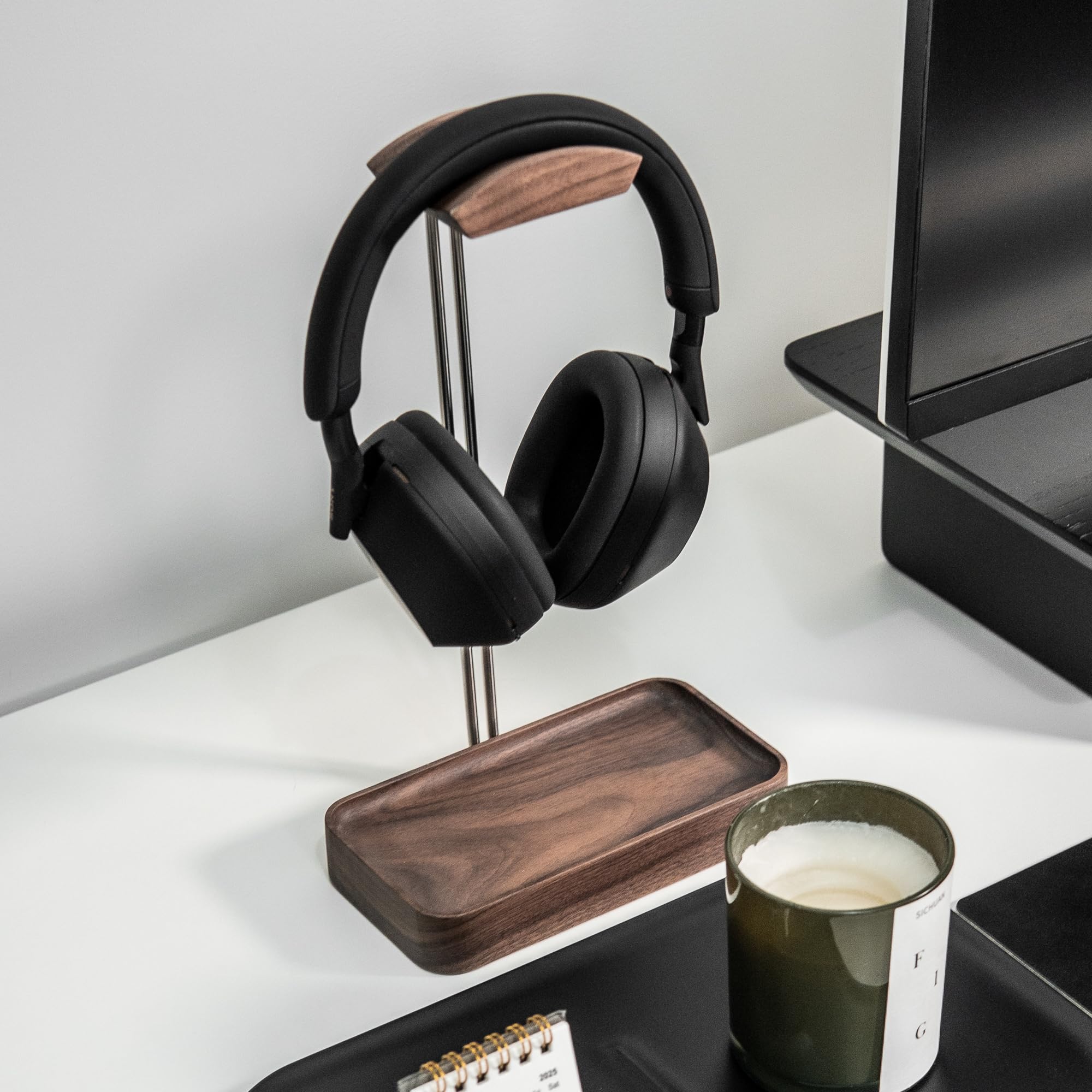 Raico Soporte para auriculares con base de almacenamiento, madera de nogal de alta calidad, compatible con AirPods Max, Beats, Bose, Sony, Sennheiser, Gaming