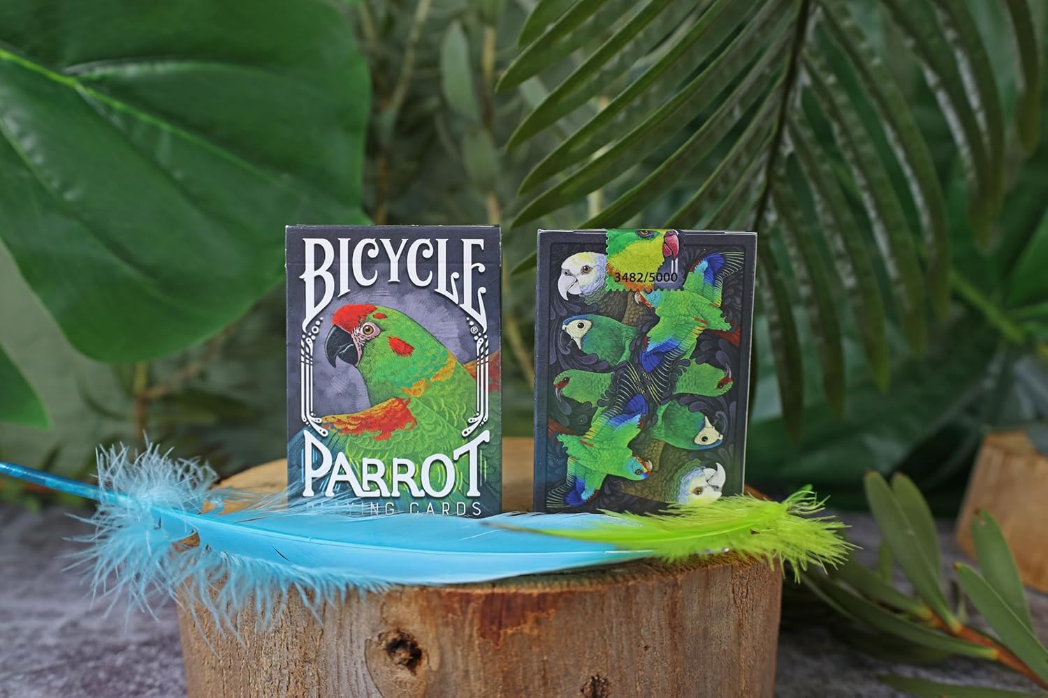 Parrot Bicycle Playing Cards – Limited Edition Deck Featuring 100+ Colorful Bird Species | Collectible Poker Cards with Unique Art & Bonus Cards | Gift for Bird Lovers