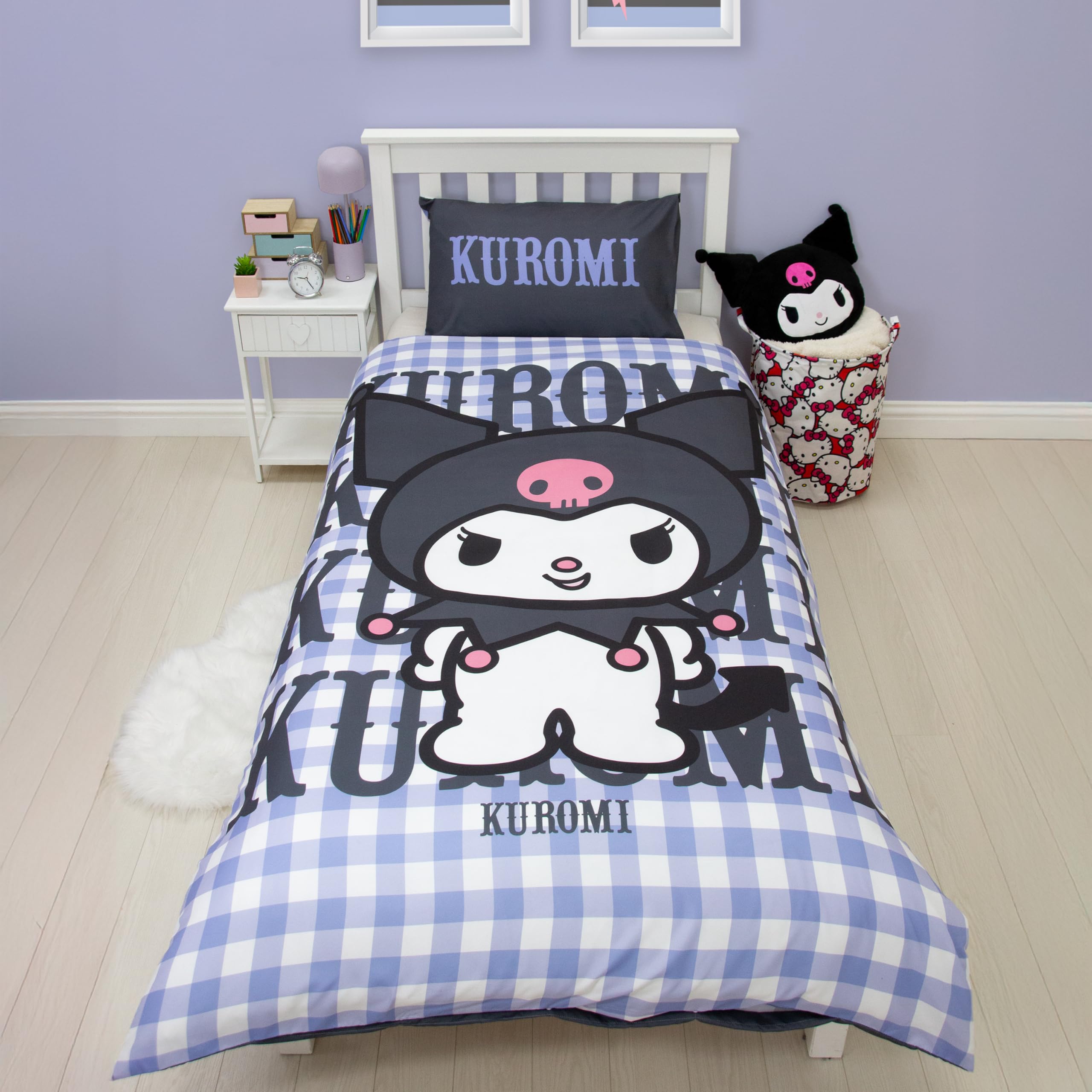 Set copripiumino singolo con licenza ufficiale Hello Kitty Rebel Design | Biancheria da letto Kuromi reversibile a 2 lati con federa coordinata | Perfetto per la camera dei bambini | Policotone