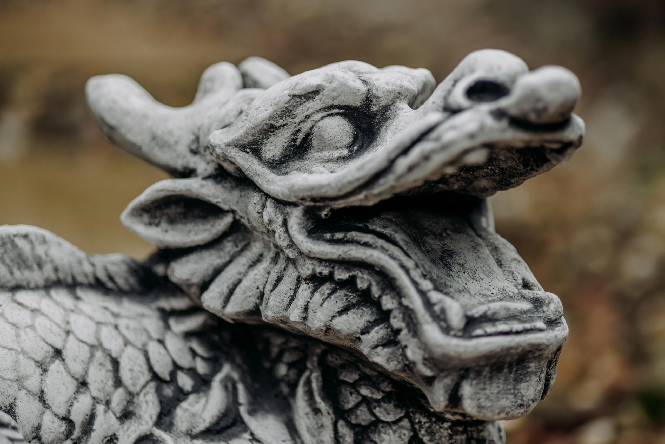 gartendekoparadies.de Chinesischer Drachen, Steinfigur, H. 28 cm, 15 kg, Grau, frostsicher aus Steinguss für Außenbereich