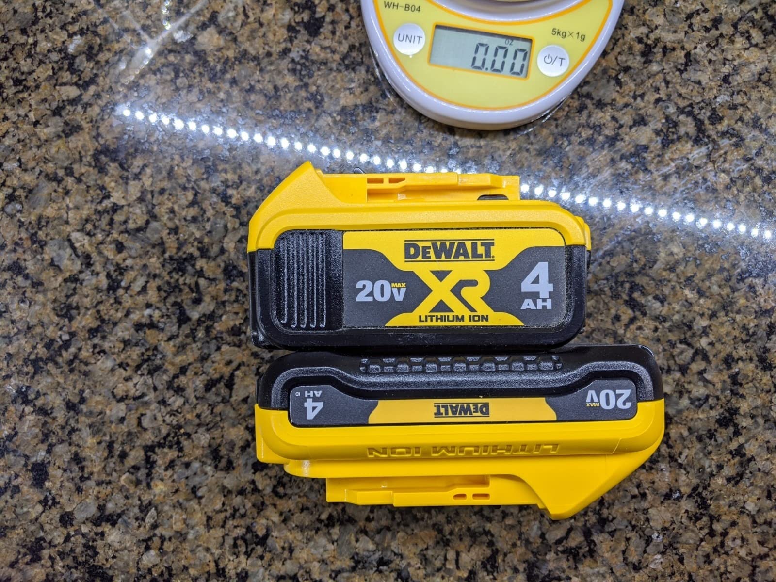 16/mo Finance DEWALT 20V MAX* Battery, Compact Starter Kit, 4.0Ah