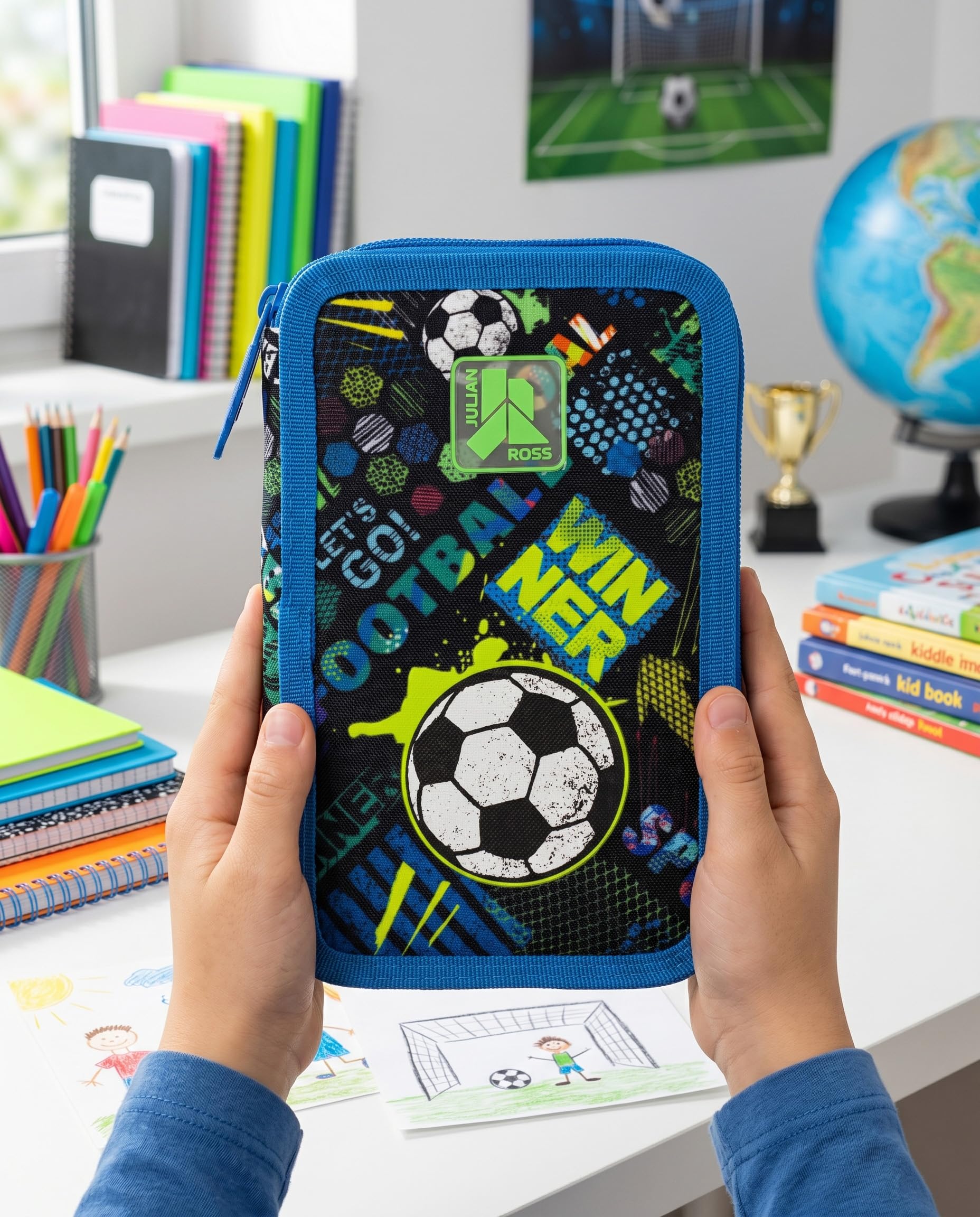 Pack Rentrée Scolaire Garçon Motif 5 Pièces - Sac à Dos École Primaire, Trousse Garnie 3 Compartiments, Gourde Isotherme, Agenda et Trousse Ronde - Kit Complet CP-CM2 (6-11 Ans) Goal Power