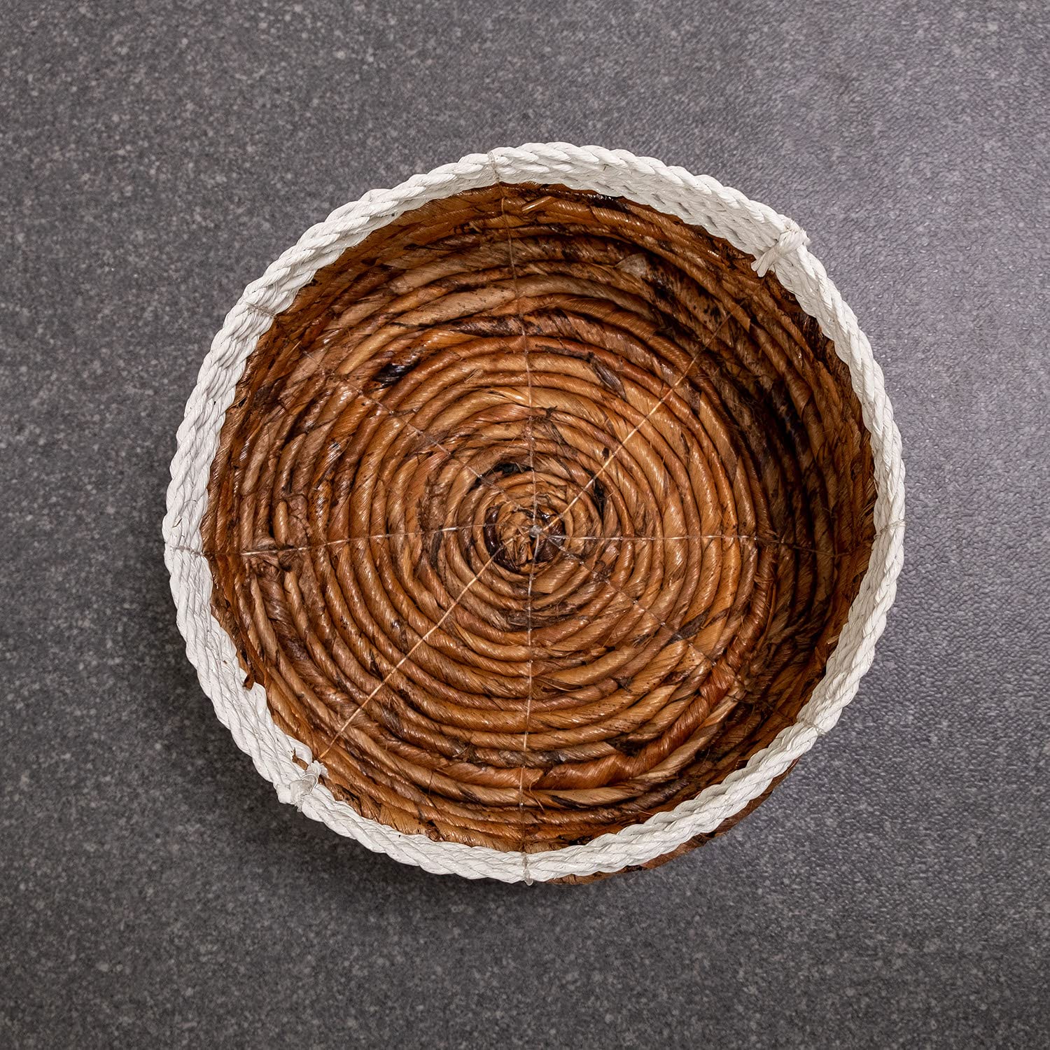 Cesta de almacenamiento de fibra natural, color blanco