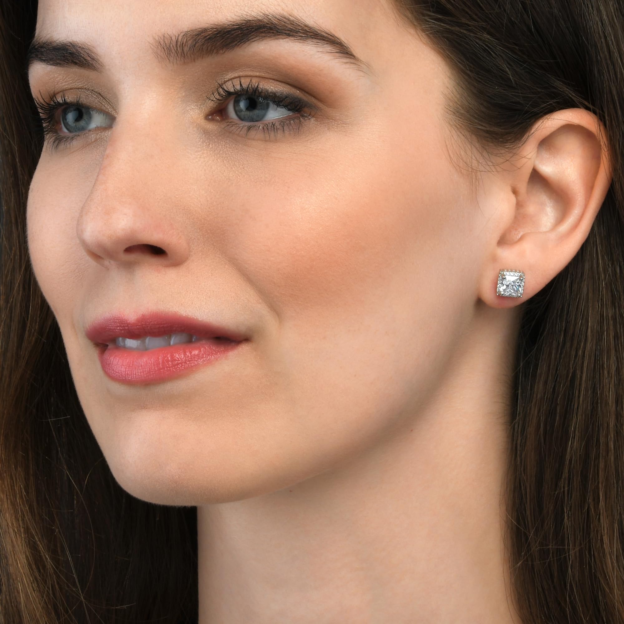 Diamond Treats Orecchini Donna in Argento Sterling 925, Orecchini Quadrati con Pietre Zirconi Bianchi, Blu, Verdi o Rossi, Orecchini in Argento 925 con una Confezione Regalo