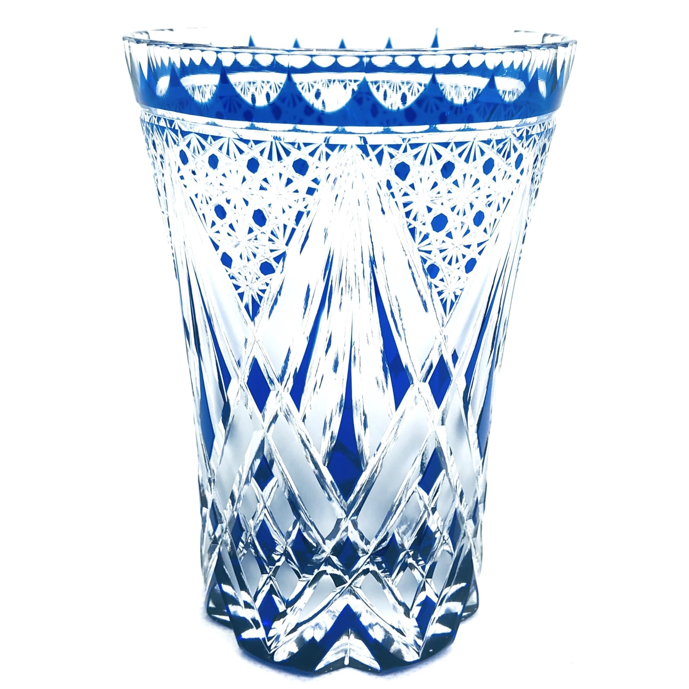 Verre Kiriko artisanal Mitsu Saito pour sublimer vos arts de la table