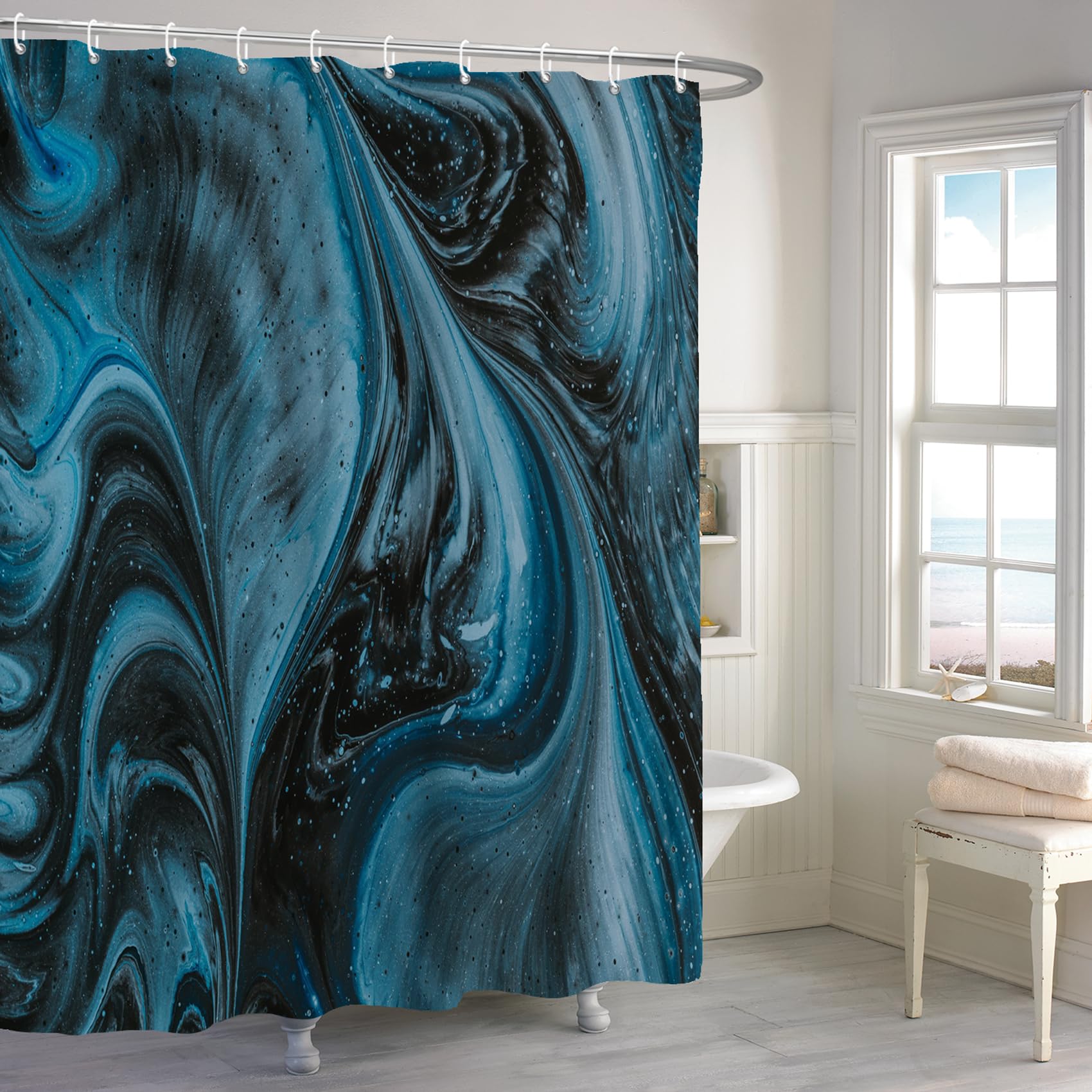 Rideau de douche moderne marbre noir pour créer une ambiance spa masculin à la maison