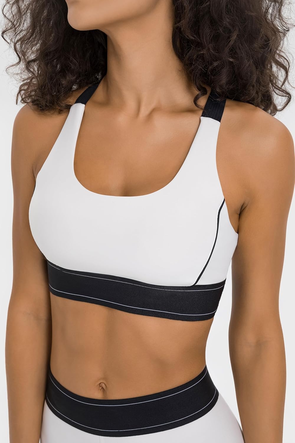 AMRIY Women's Medium Support Sports Bra with Adjustable Straps Removable Pads Color Contrast Band Yoga Workout Bra
