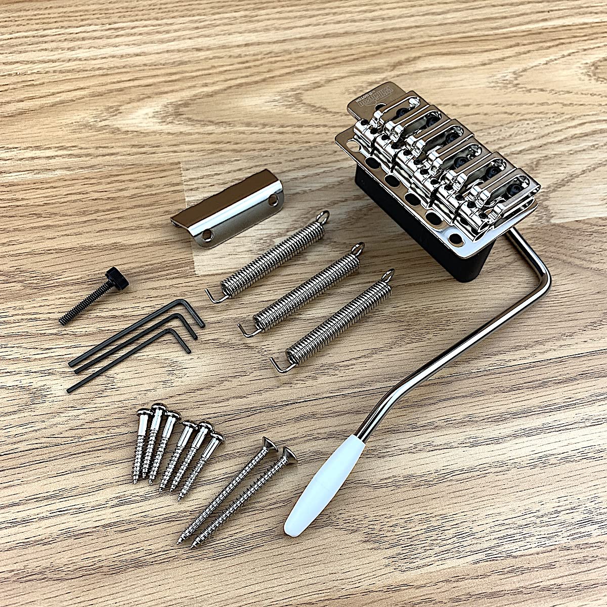 Wilkinson/ VSVG Vintage Tremolo Nickel