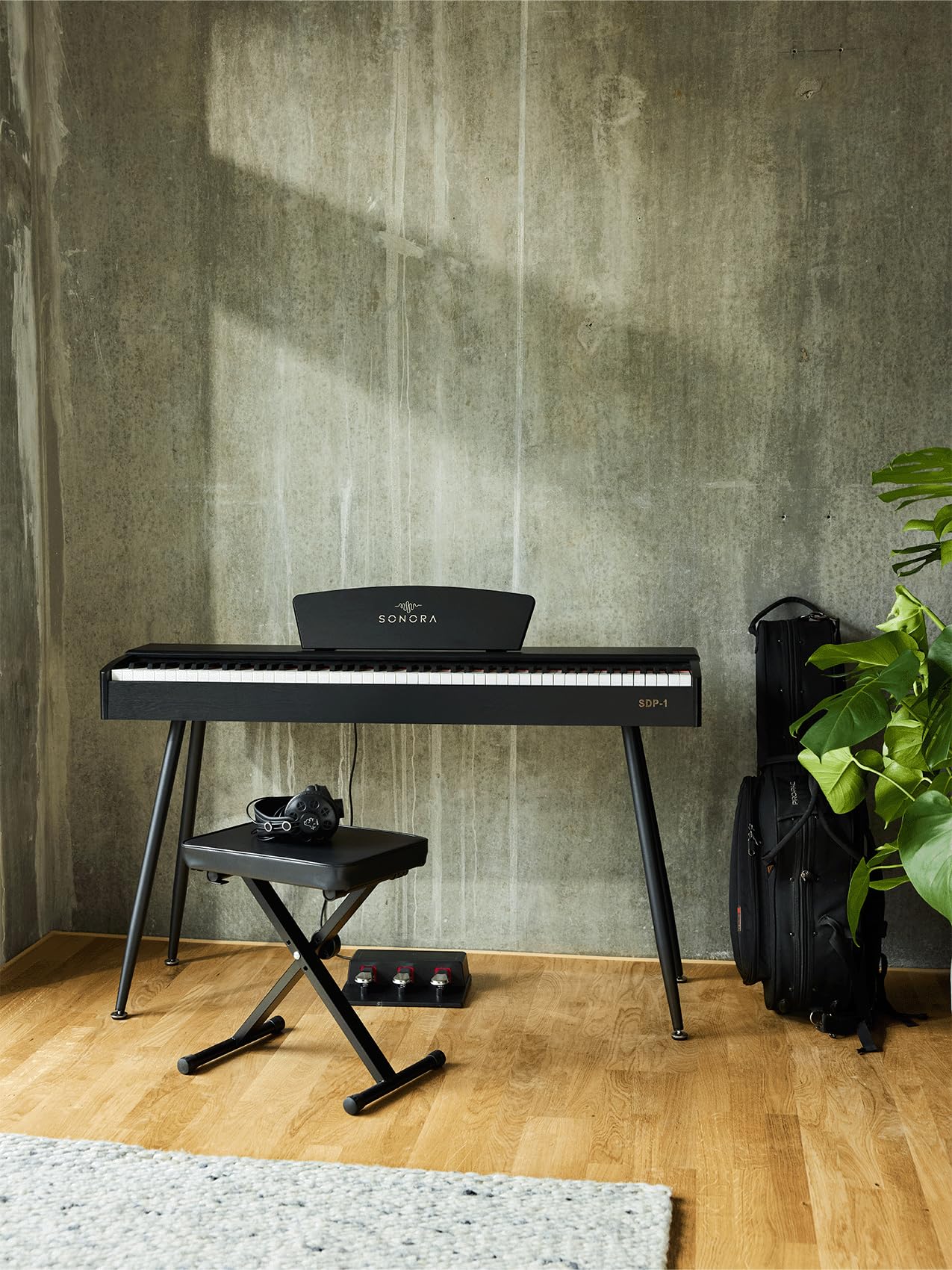 Sonora SDP-1 pianino elektryczne, 88 ważonych przycisków, Home Piano ze stojakiem, potrójnym pedałem, stojakiem na nuty, USB MIDI i gniazdem słuchawkowym, kolor czarny