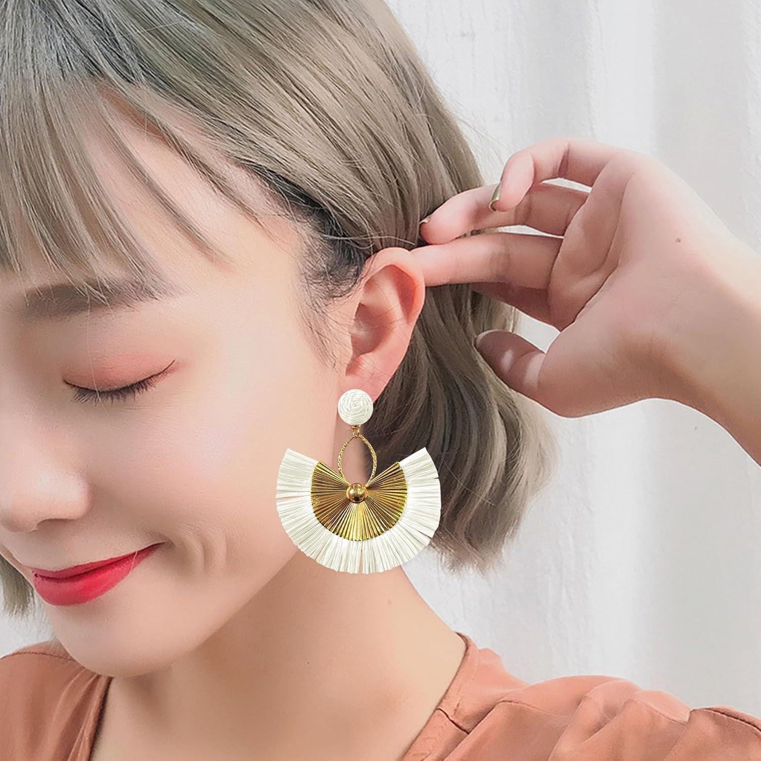 Anmpab Straw Fan Bohemian Tassel Earrings for Women Trendy Colorful Fringe Summer Beach Statement Earrings - Image 4