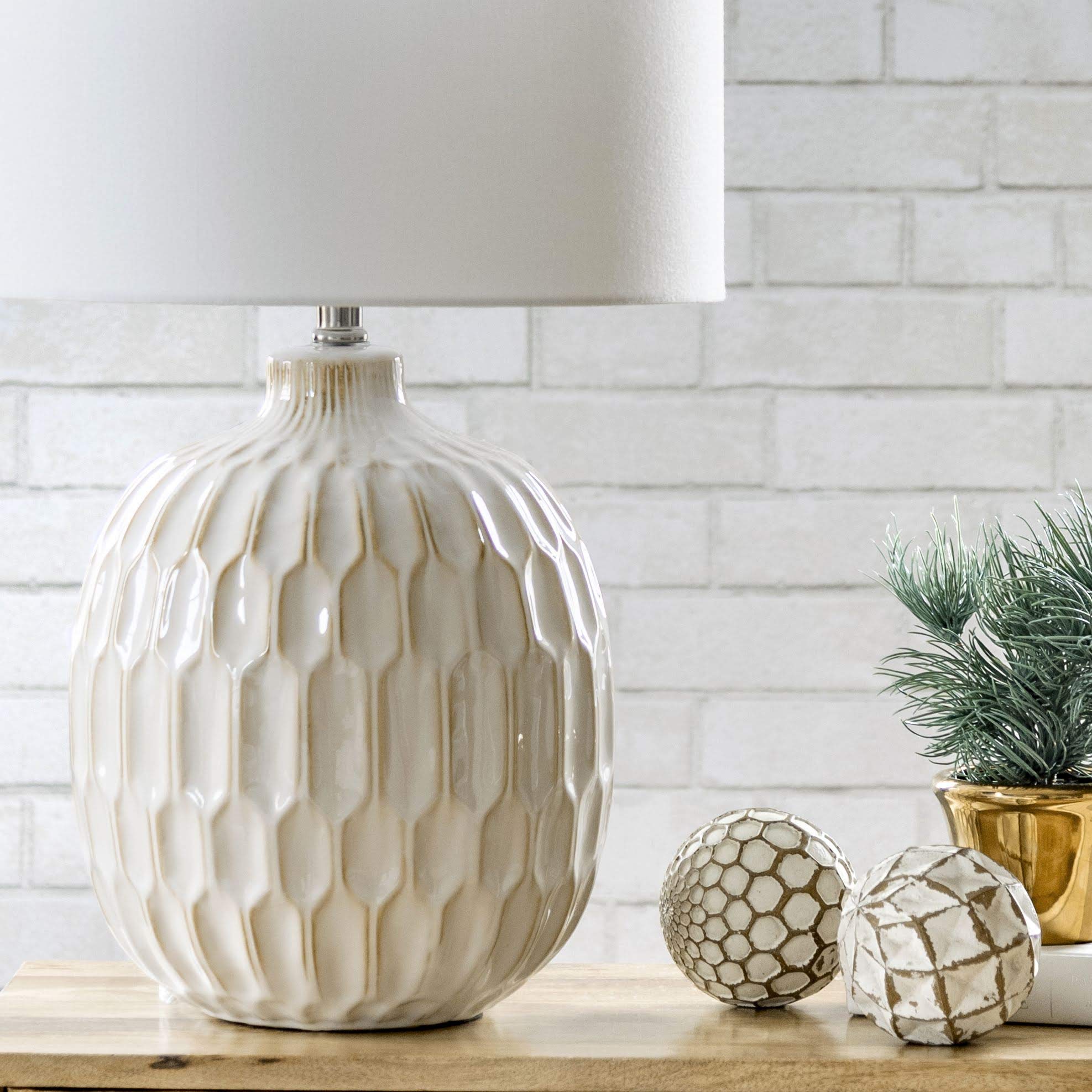 nuLOOM Venice 25" Ceramic Table Lamp