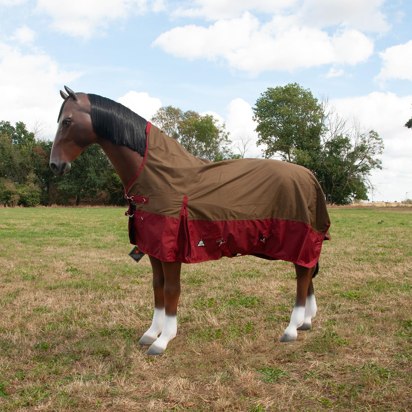 Brama-West Manta para caballo Nevada - Turnout 600D - Manta de invierno con cuello alto - Impermeable - Forro de nylon - Color antiguo/rojo