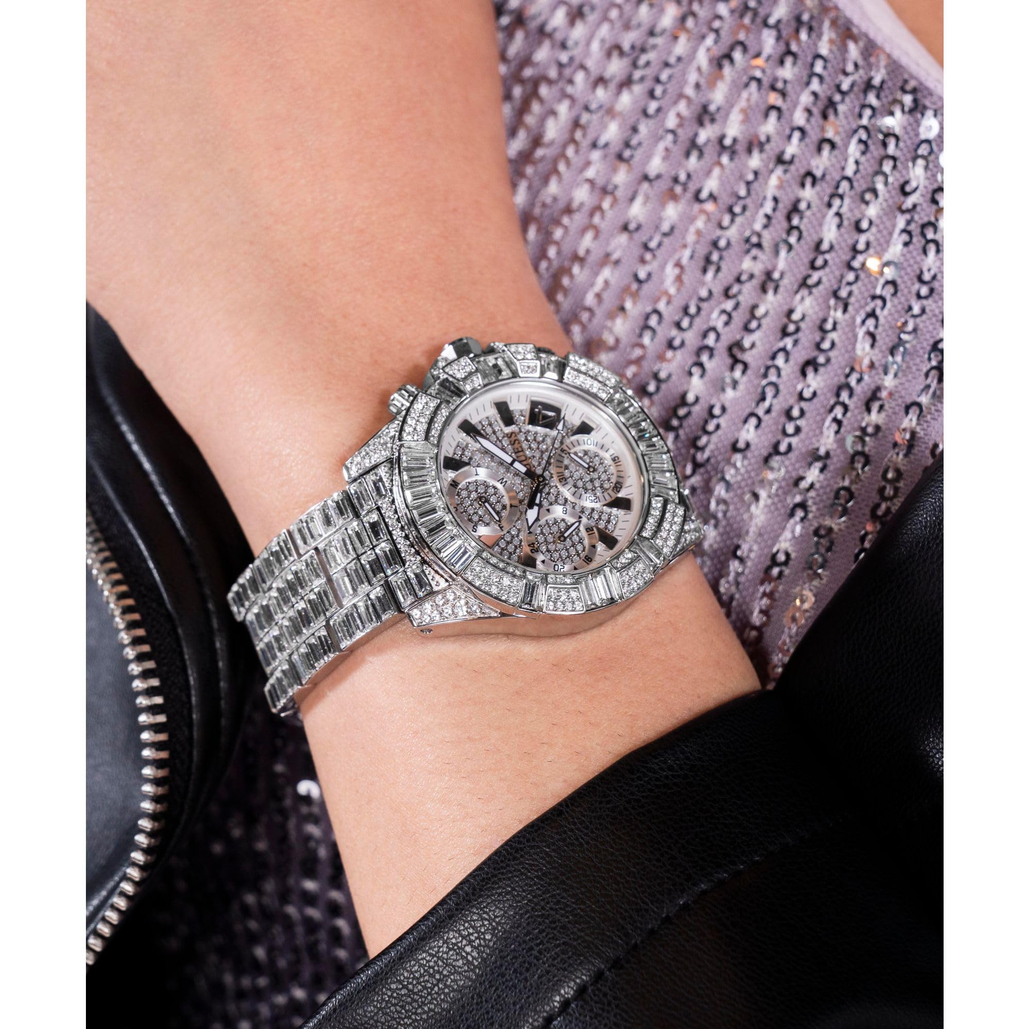 Guess Iconic 40TH Damen Armbanduhr mi Zirkonia in der Farbe Silber mit Armband aus Edelstahl, Wasserdichtigkeit: 5 bar, Gehäusedurchmesser: 40 mm, GW0812L1