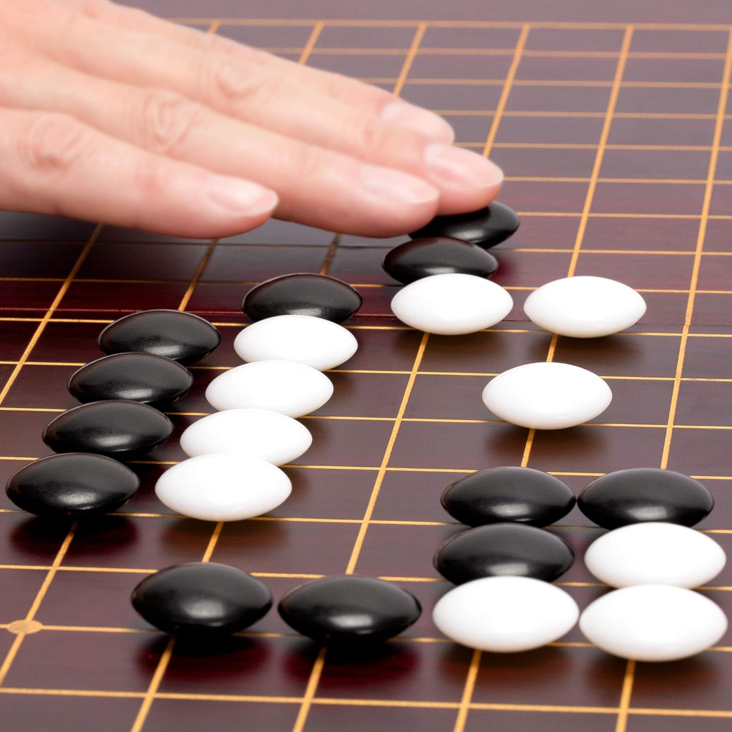 🛒 Crаzу Dеаlѕ Yellow Mountain Imports Dark Cherry Pattern 0.8-Inch Folding Go Game Set Board with Double Convex Melamine Stones - Classic Strategy Board Game (Baduk/Weiqi)